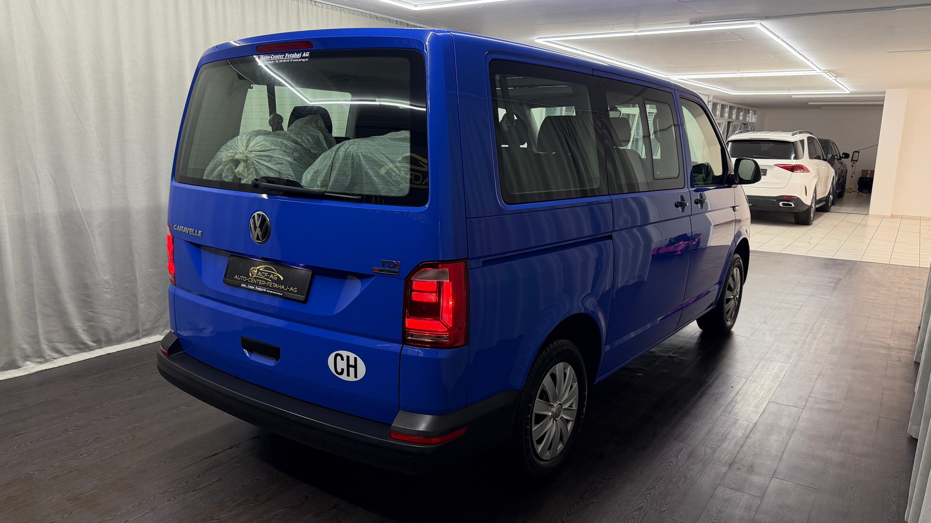 VW T6 Caravelle 2.0 TDI Trendline Liberty 4Motion-showroom-element-3