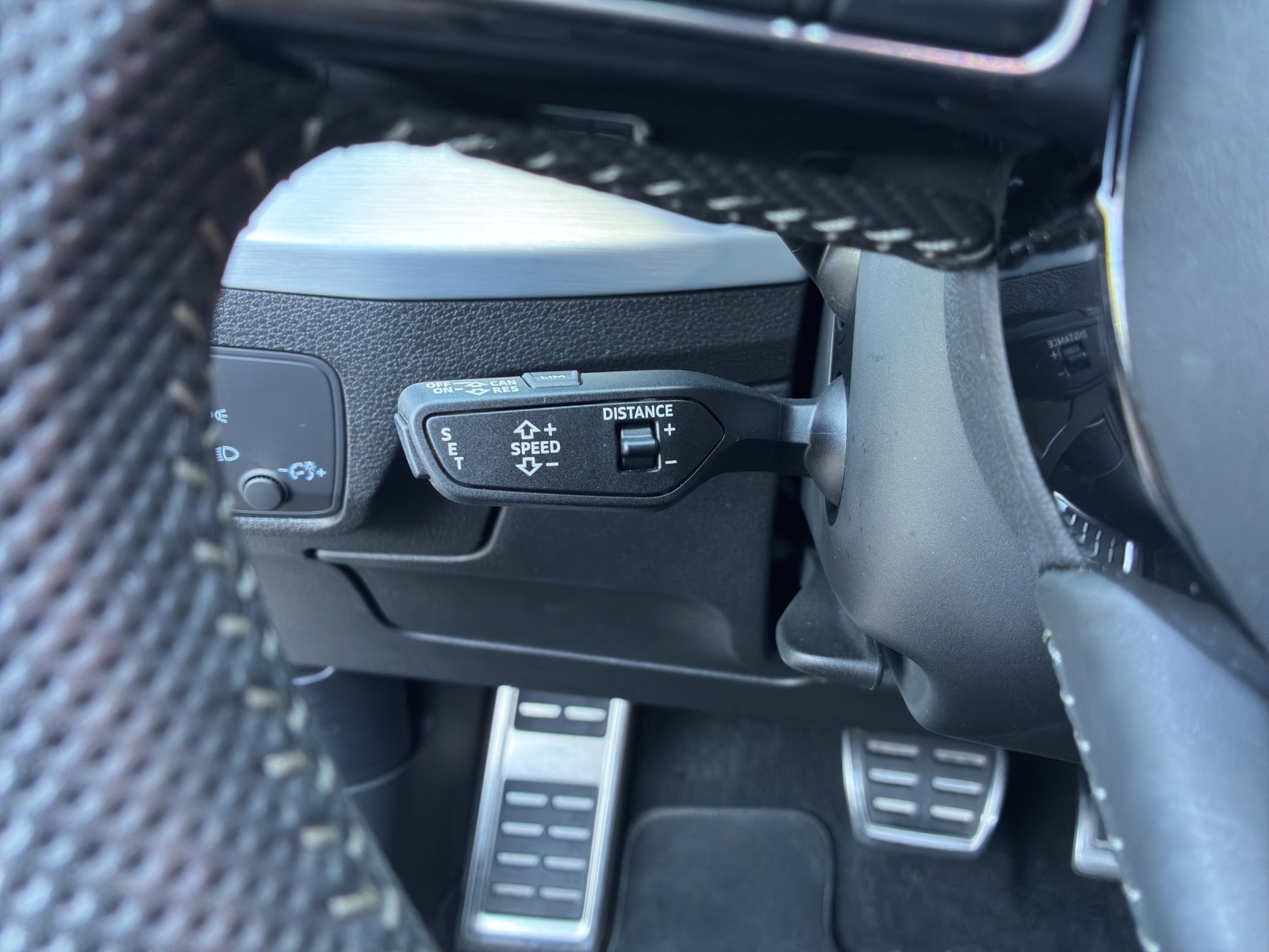 AUDI Q2 35 TFSI Sport S-tronic-image-15