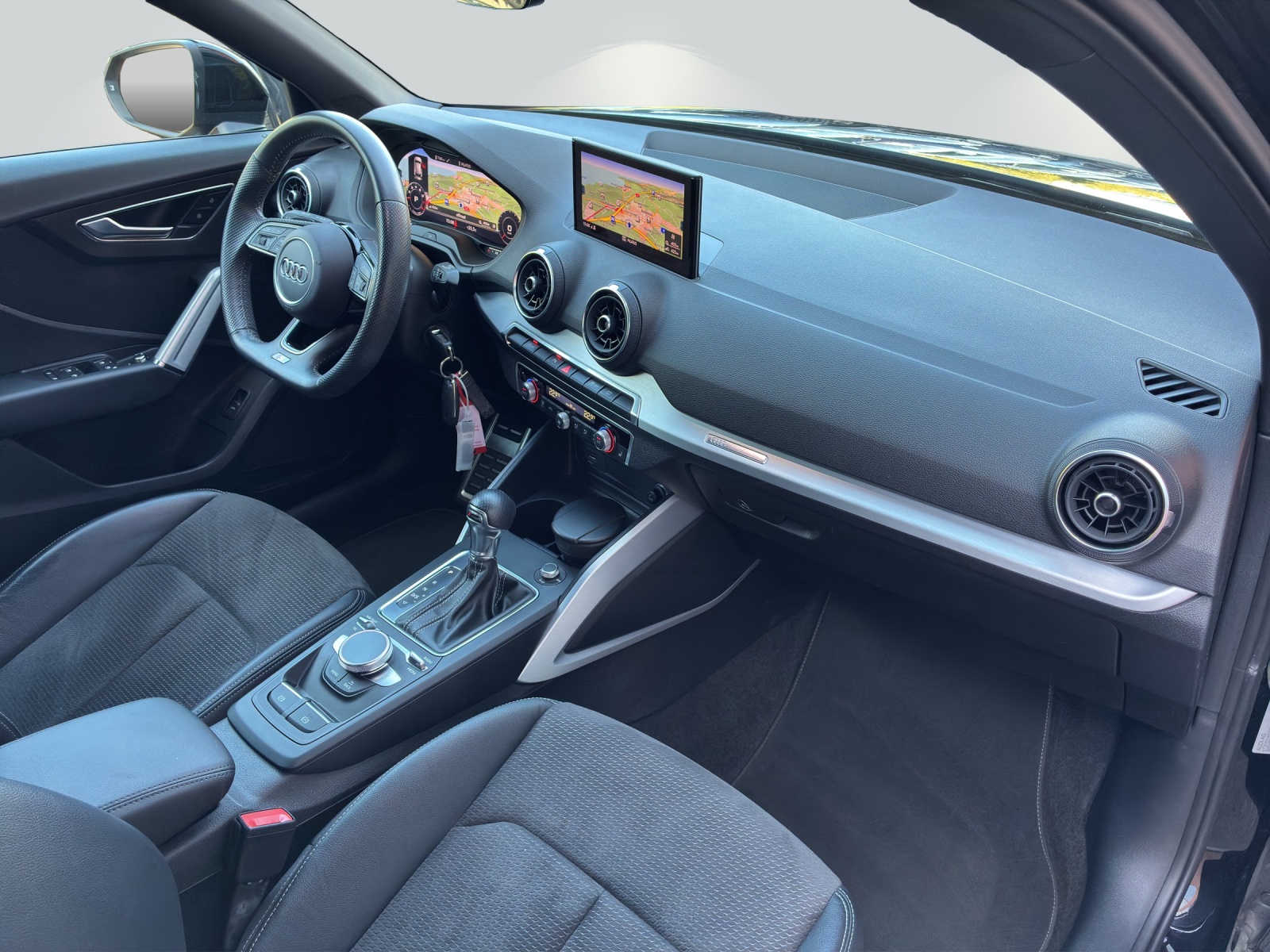 AUDI Q2 35 TFSI Sport S-tronic-image-7
