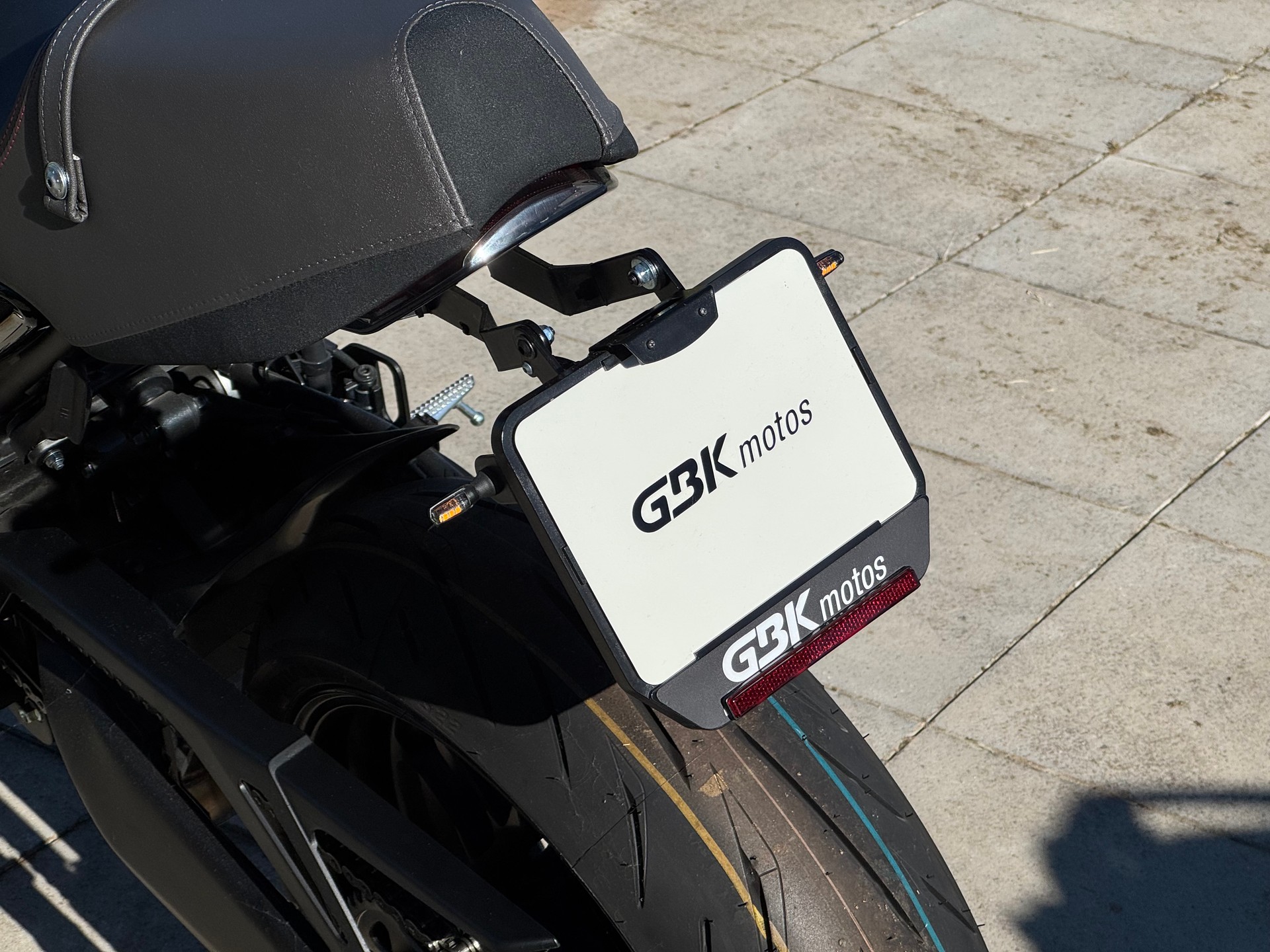 YAMAHA XSR 900-image-7