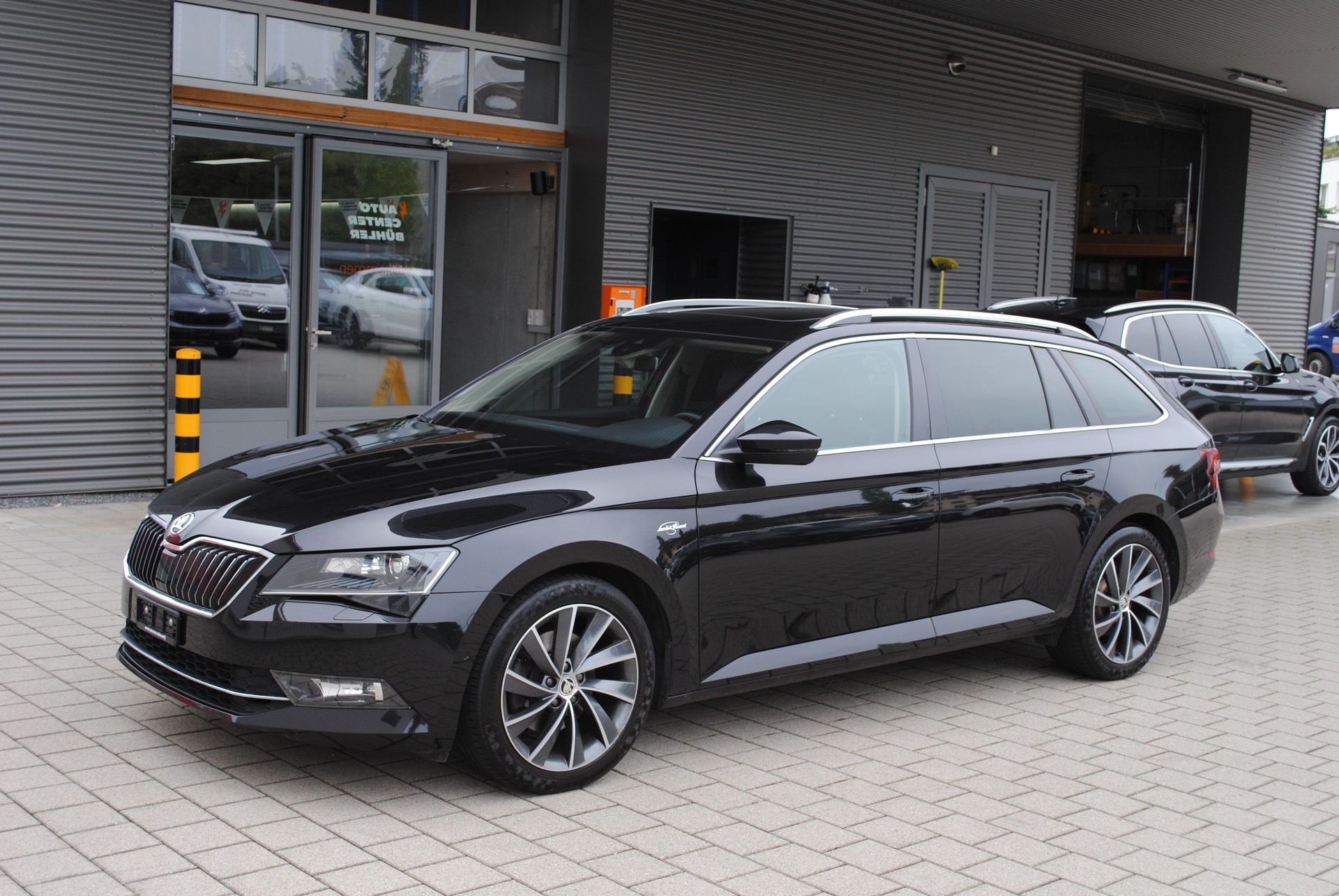 SKODA Superb Combi 2.0 TDi L&K 4x4 DSG