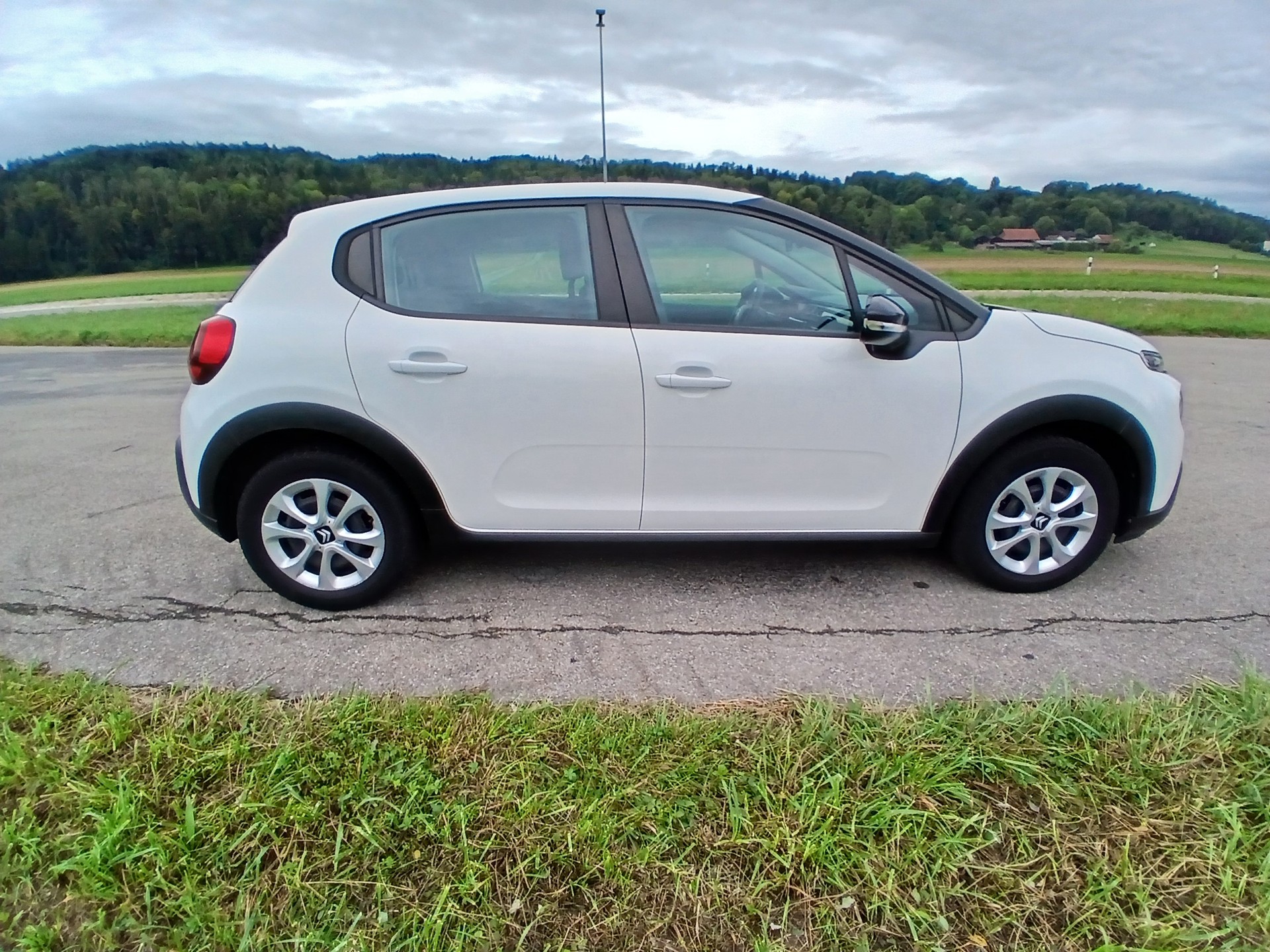 CITROEN C3 1.2i PureTech Feel-image-6