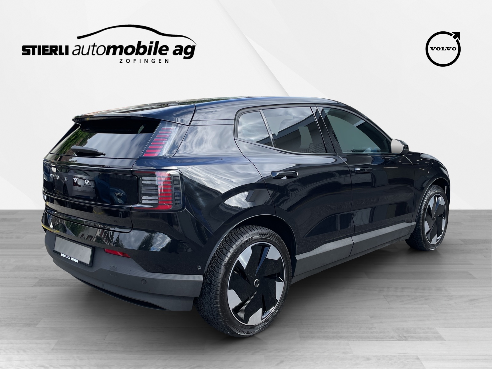 VOLVO EX 30 E60 Twin Ultra Performance AWD-image-4