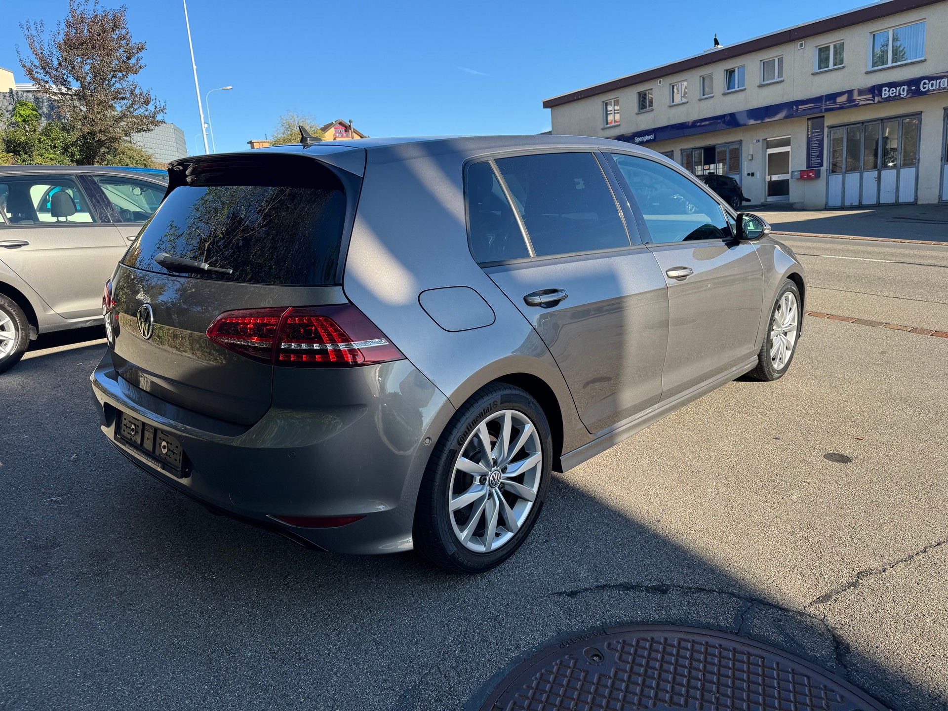 VW Golf 1.4 TSI R-Line Design-image-2