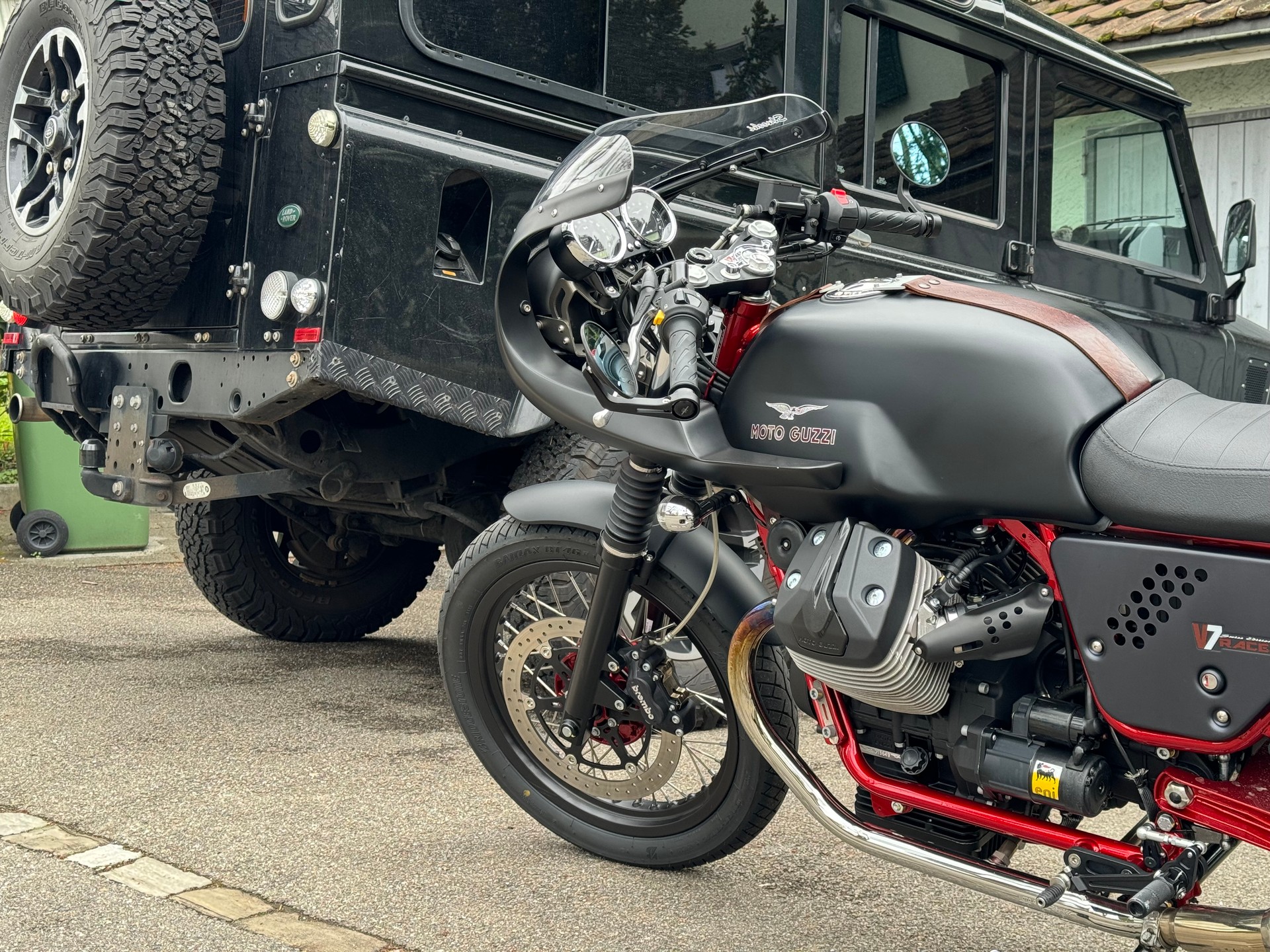 MOTO GUZZI V7 Racer 750-image-6