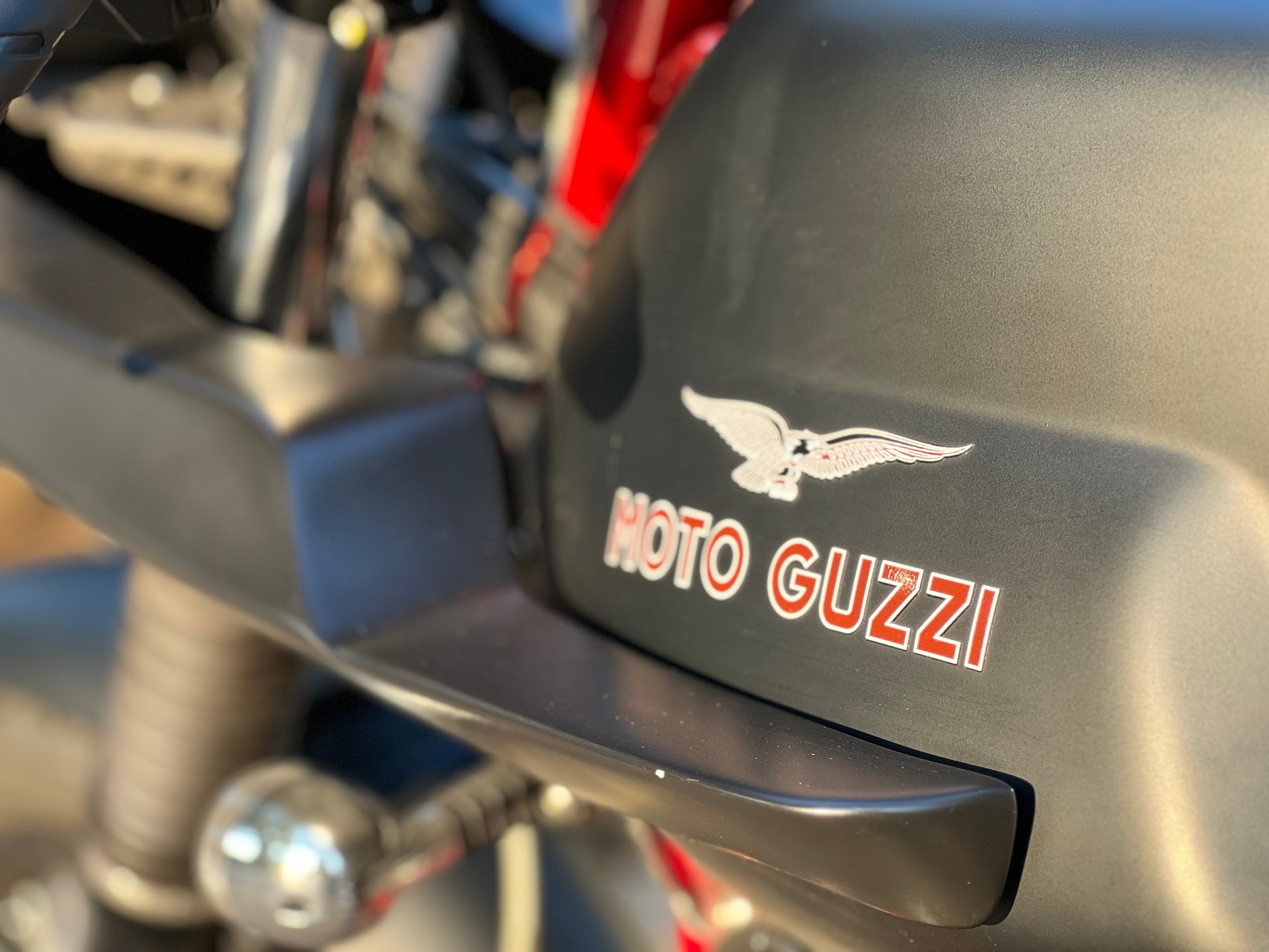 MOTO GUZZI V7 Racer 750-image-4