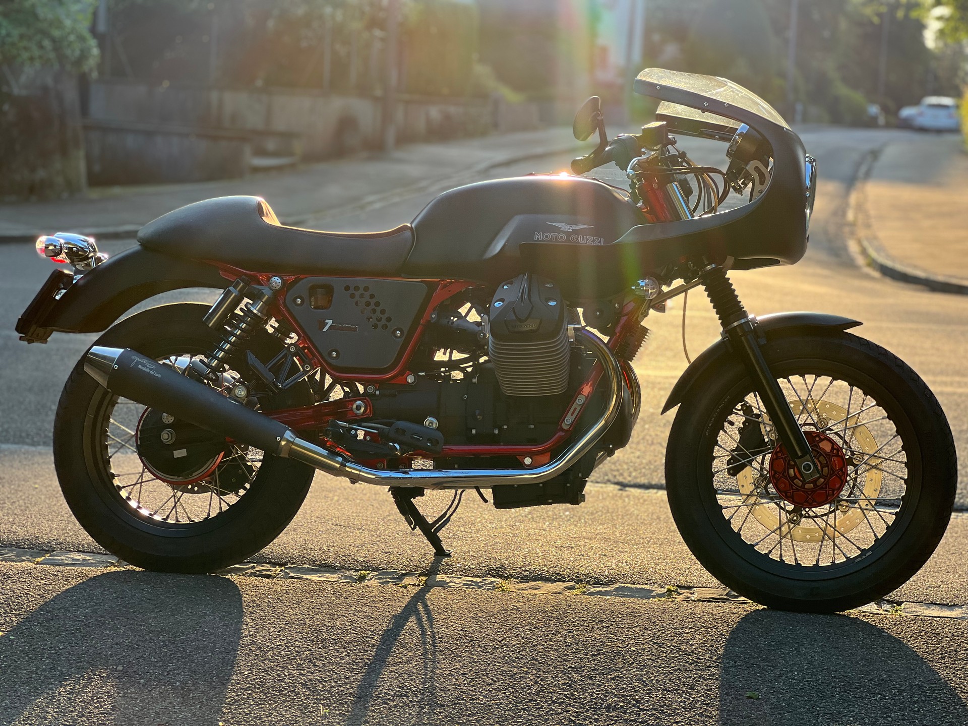 MOTO GUZZI V7 Racer 750-image-0