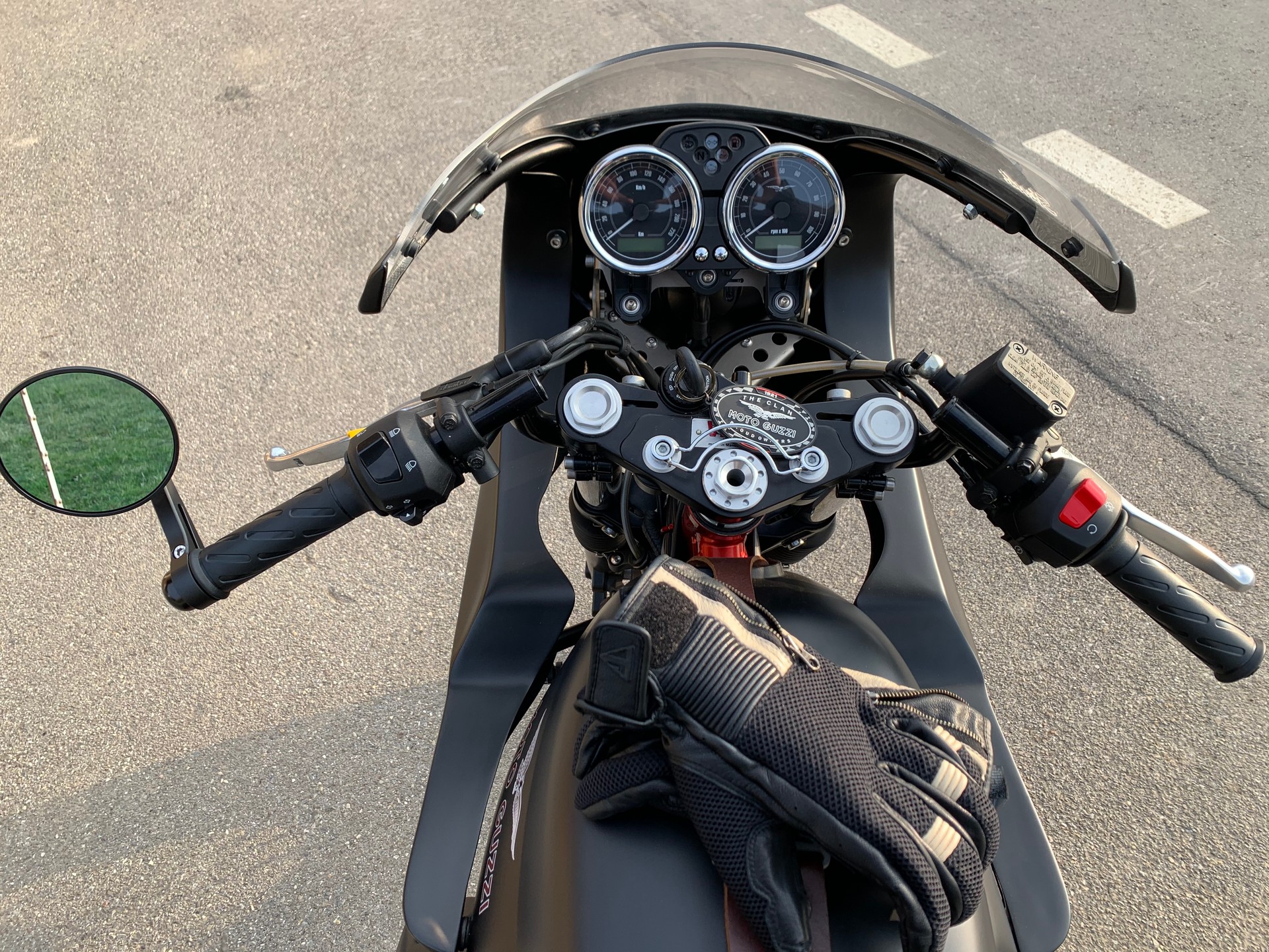 MOTO GUZZI V7 Racer 750-image-11