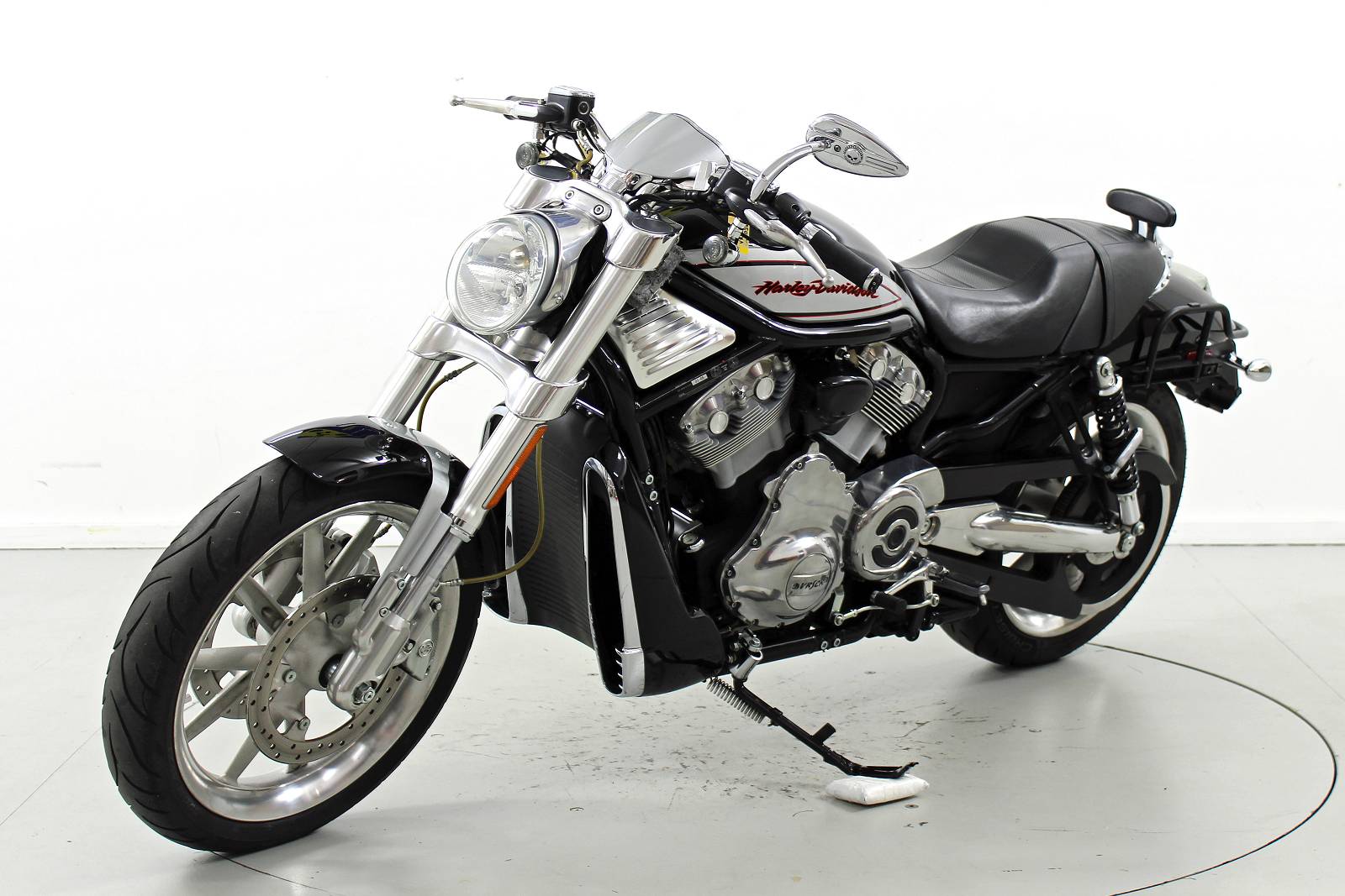 HARLEY-DAVIDSON VRSCR-image-2