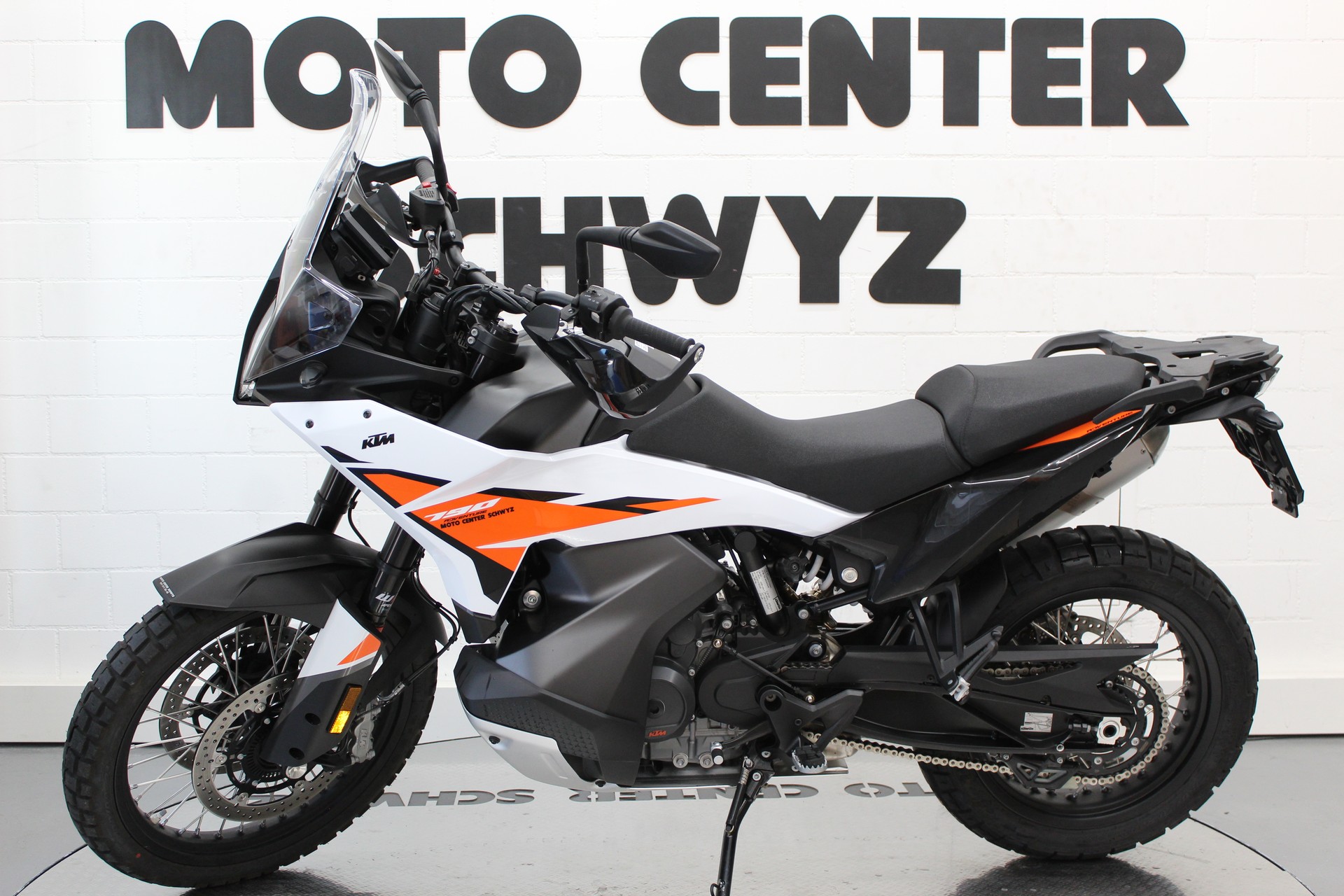 KTM 790 Adventure-image-5