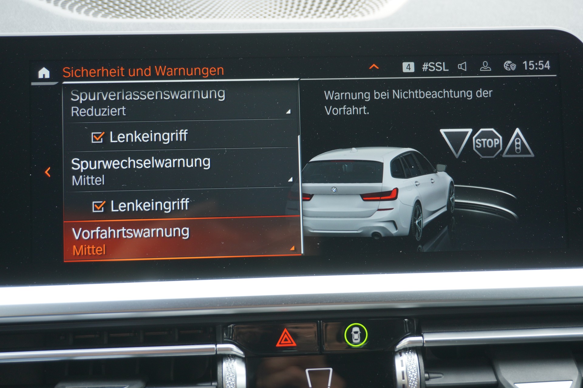 BMW 320d xDrive 48V Touring M Sport Steptronic-image-28