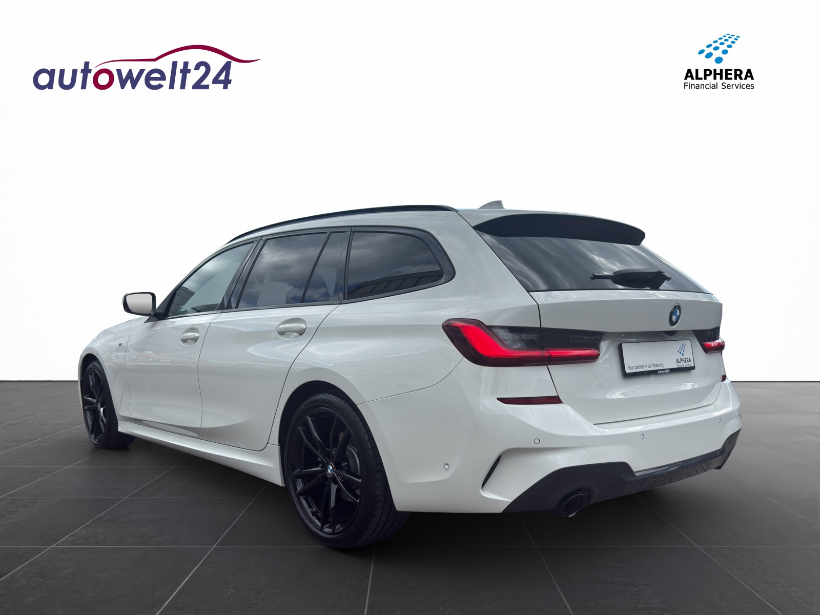 BMW 320d xDrive 48V Touring M Sport Steptronic-image-6