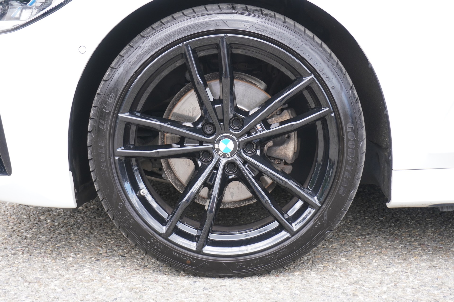 BMW 320d xDrive 48V Touring M Sport Steptronic-image-8