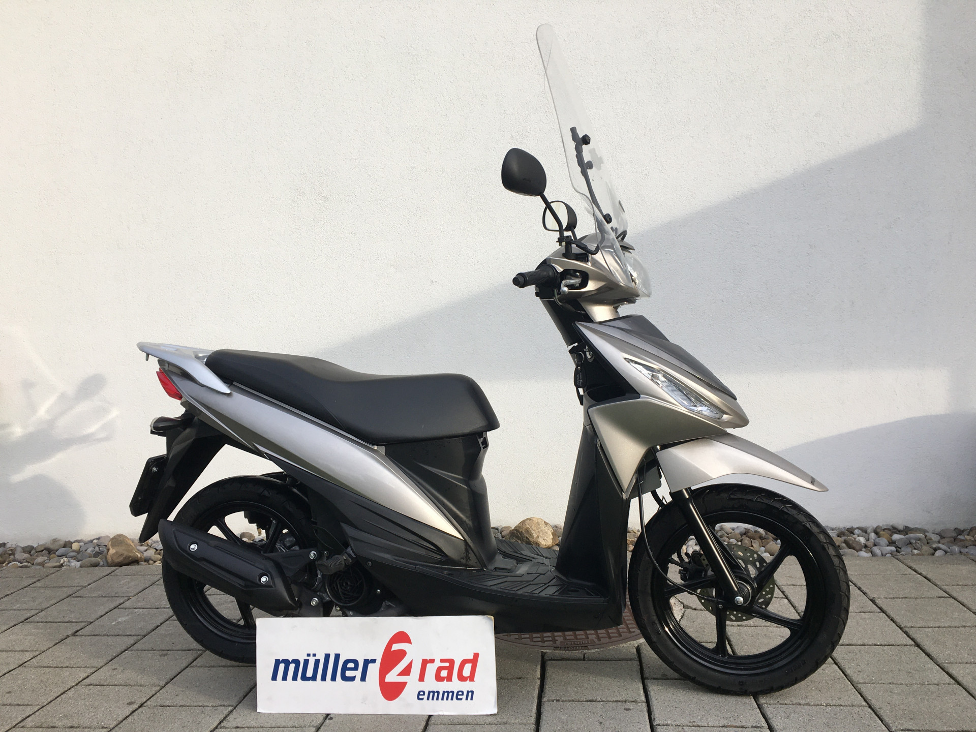 SUZUKI UK 110 Address L5-image-0