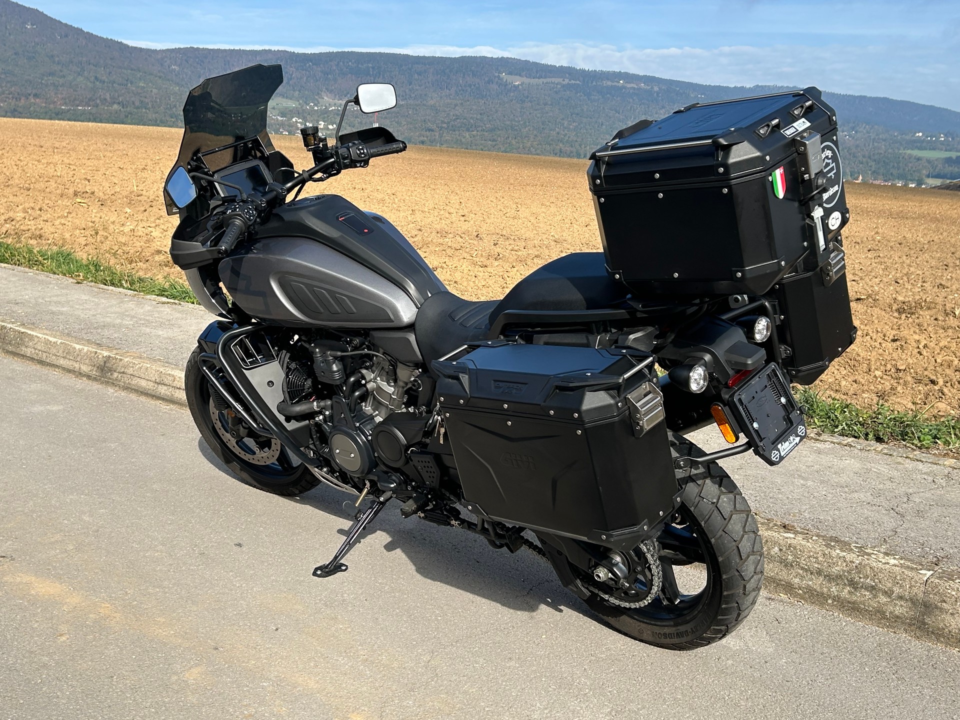 HARLEY-DAVIDSON RA Pan America 1250 Special-image-3