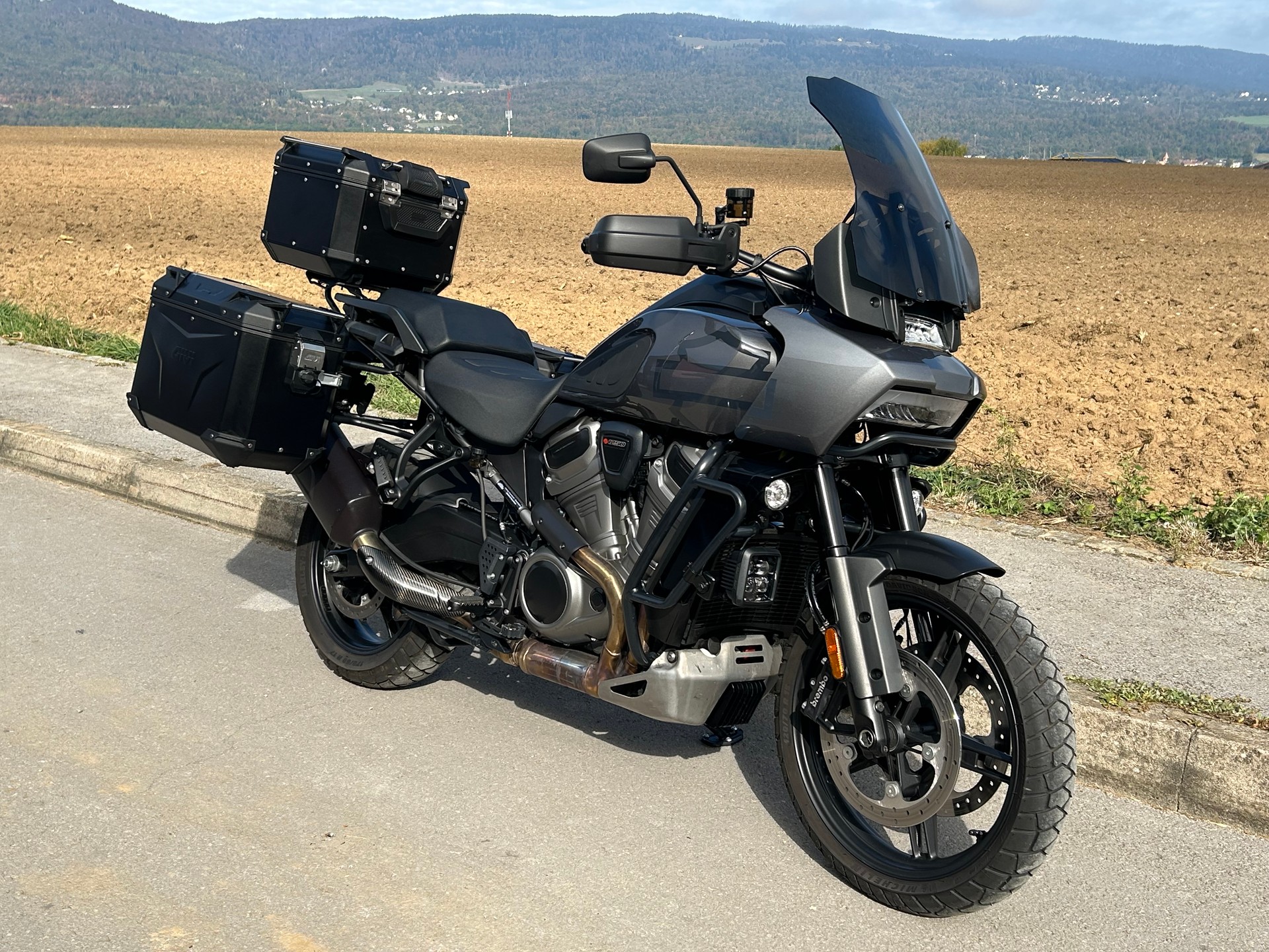 HARLEY-DAVIDSON RA Pan America 1250 Special