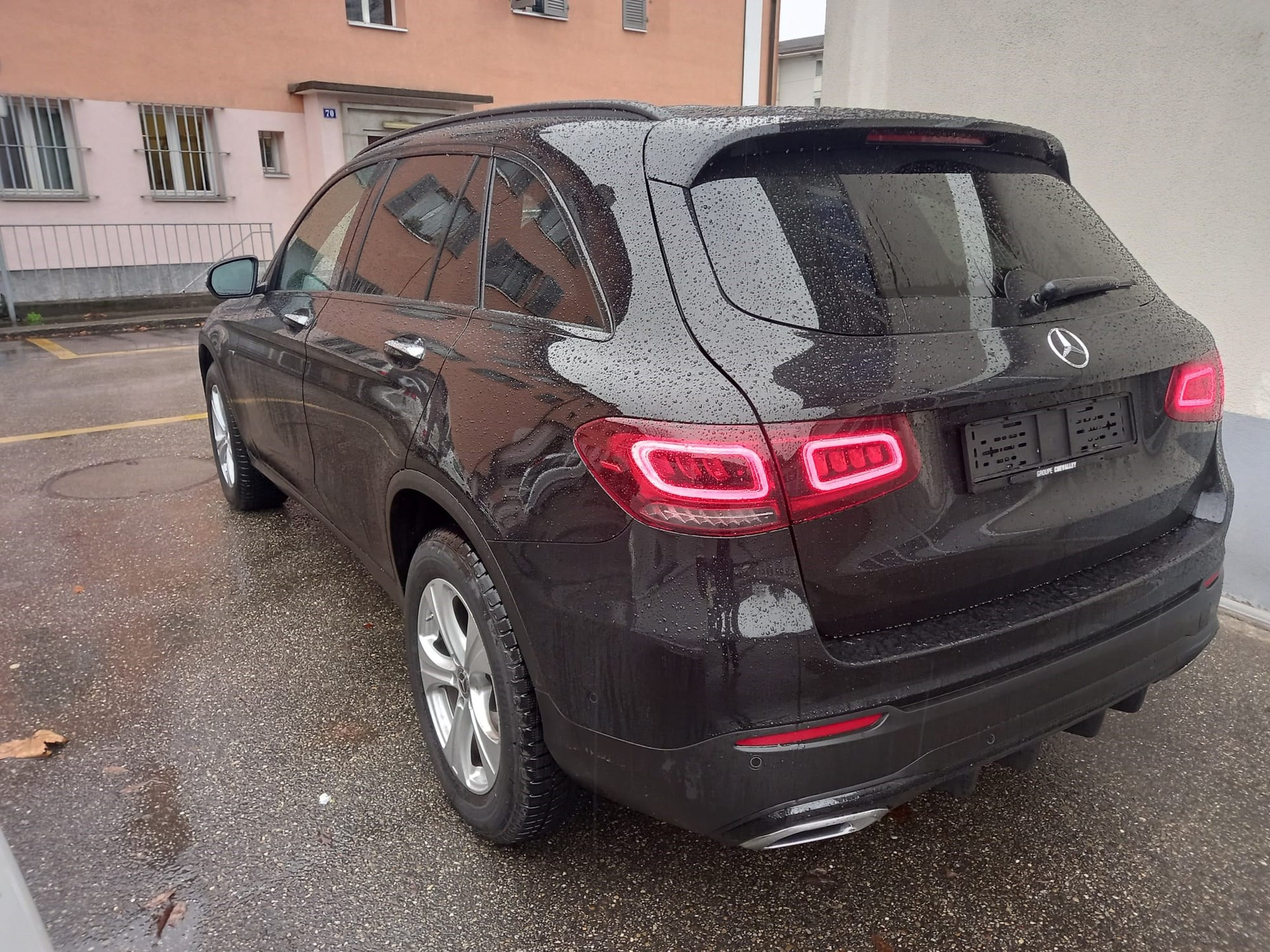 MERCEDES-BENZ GLC 300 e Off-Road 4Matic 9G-Tronic-image-3