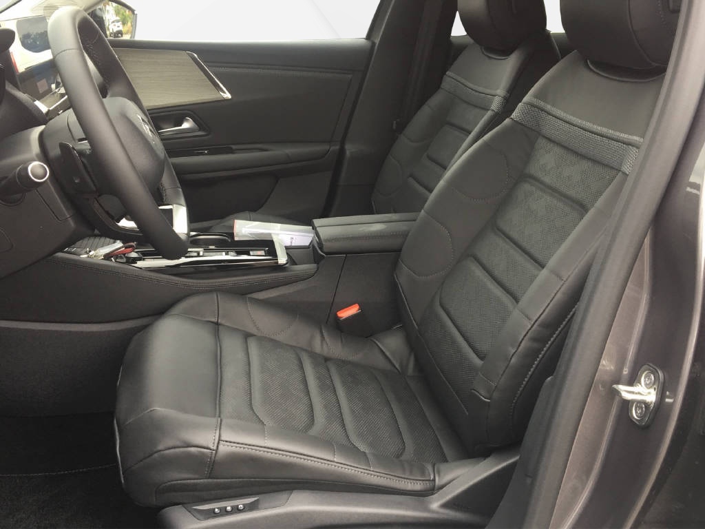 CITROEN C5 X 1.6 Plug-in Hybrid Shine-image-8