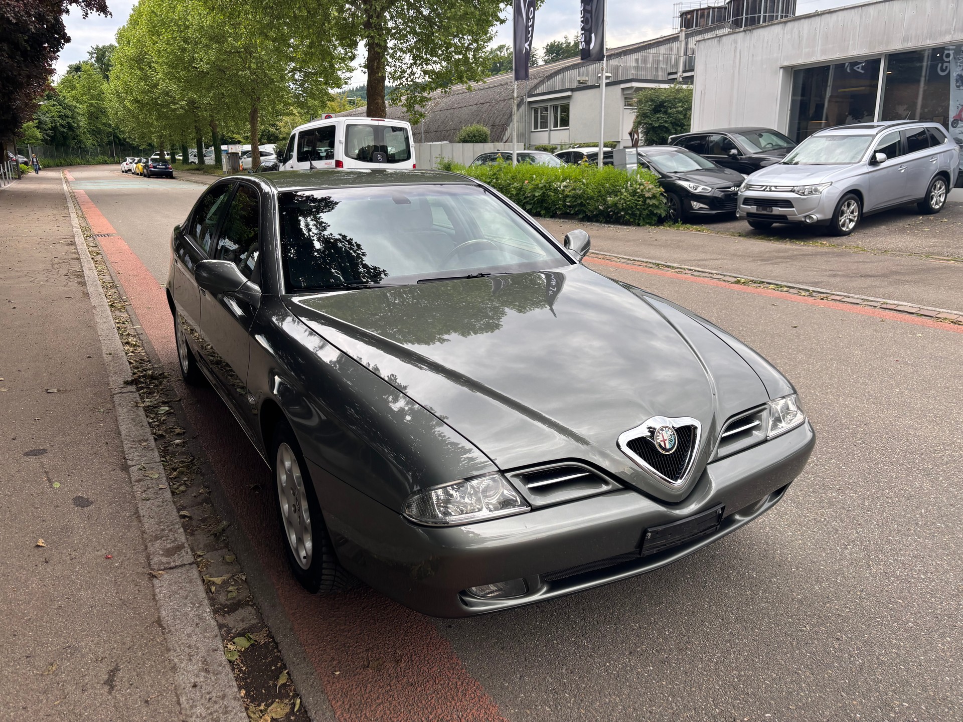 ALFA ROMEO 166 2.0 TS 16V Distinctive-showroom-element-2