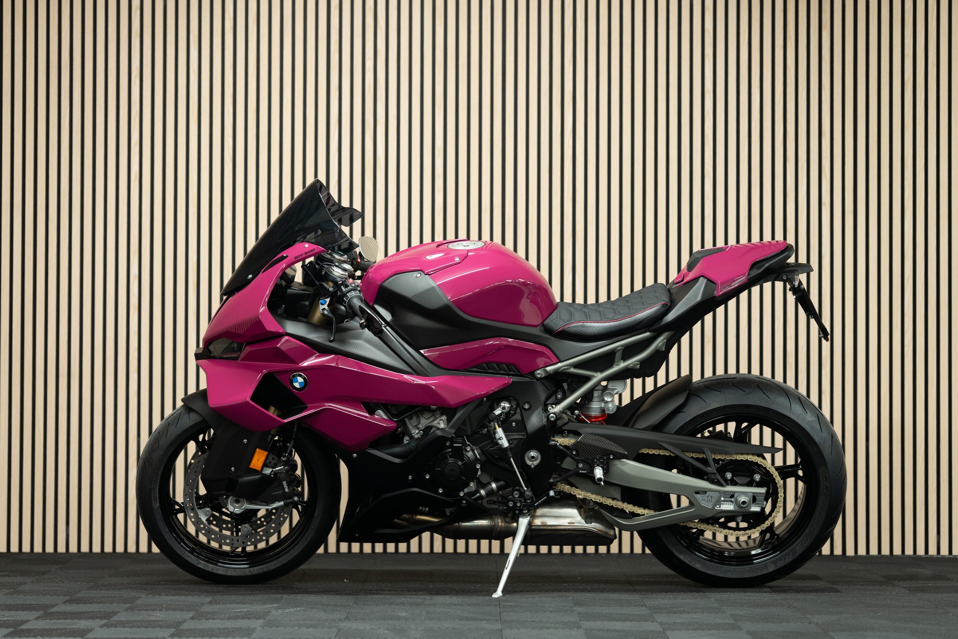 BMW BMW S 1000 RR Individual mit 0.9% Leasing, Sportschalldämpfer, Blinker- und Spiegelumbau u. v. m.-image-1