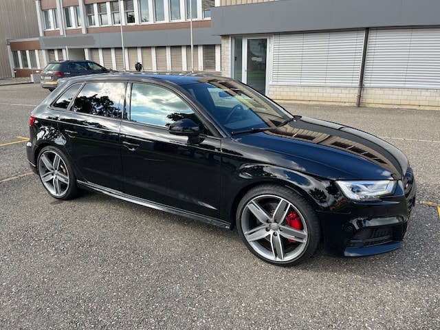 AUDI S3 Sportback 2.0 TFSI quattro S-tronic