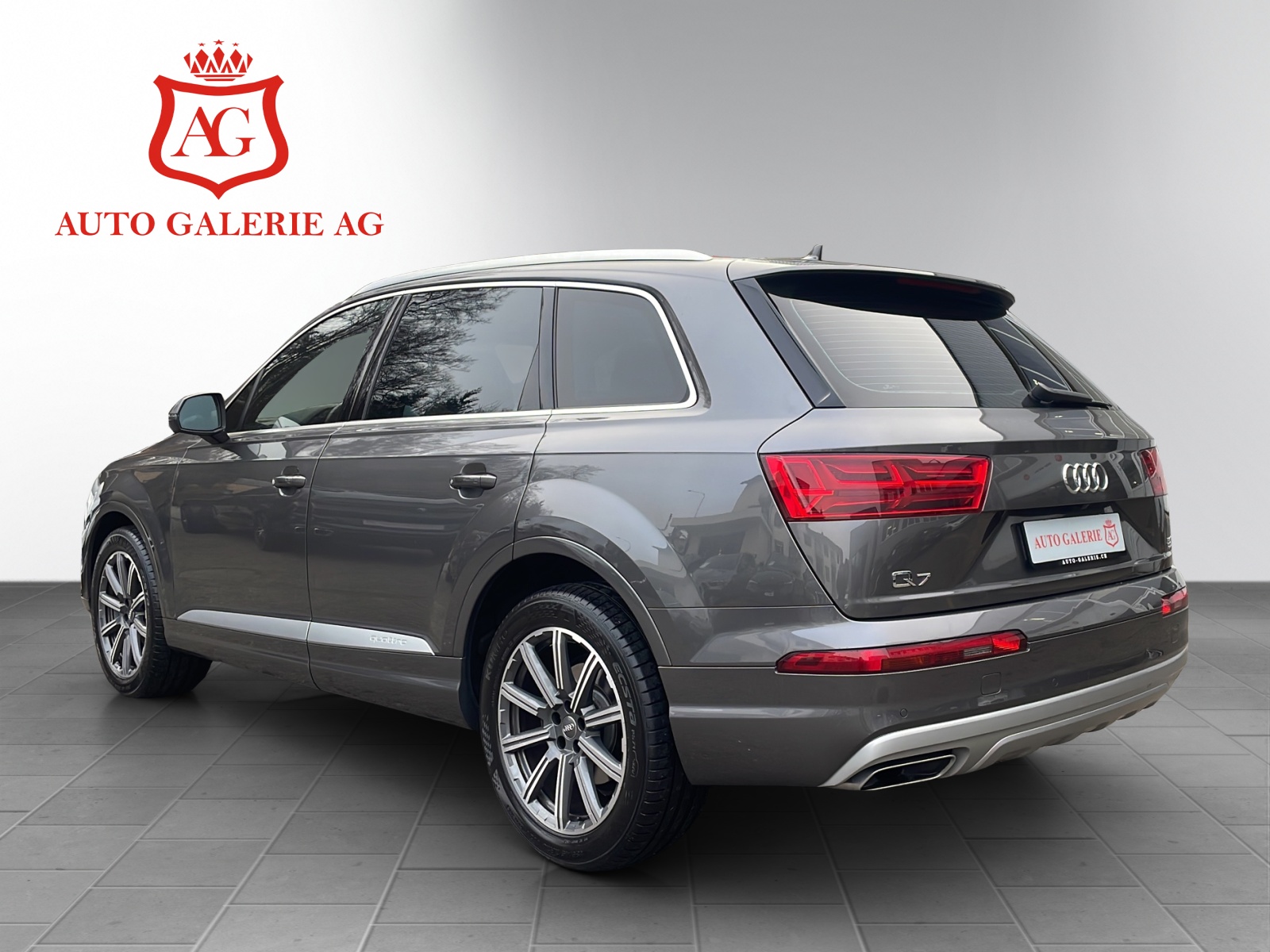 AUDI Q7 50 TDI quattro tiptronic-showroom-element-2