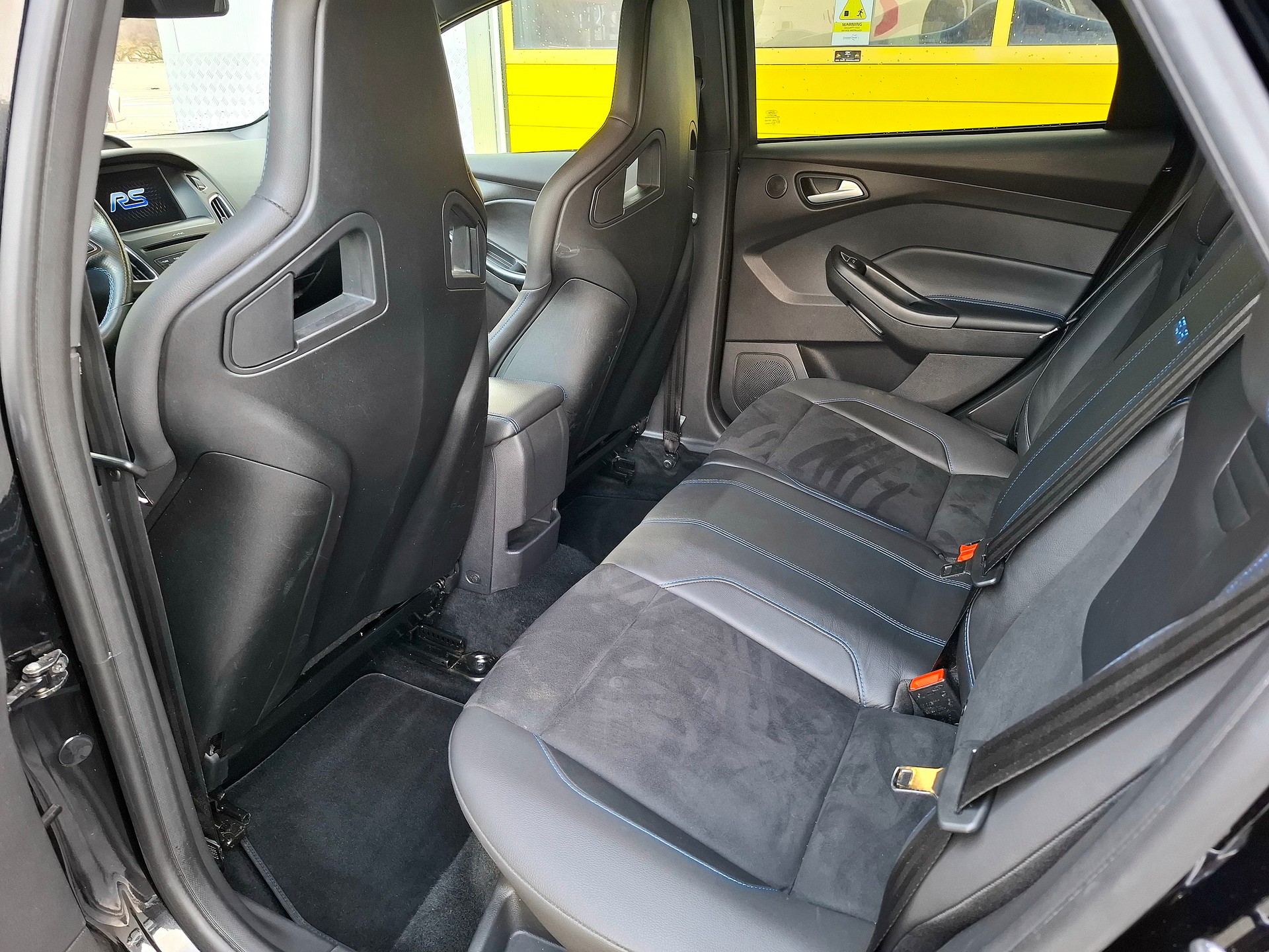 FORD Focus 2.3 EcoBoost RS AWD-image-13