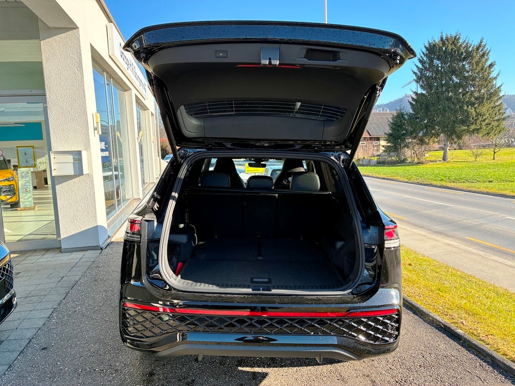 VW Tayron 2.0 TSI R-Line DSG 4Motion-image-7