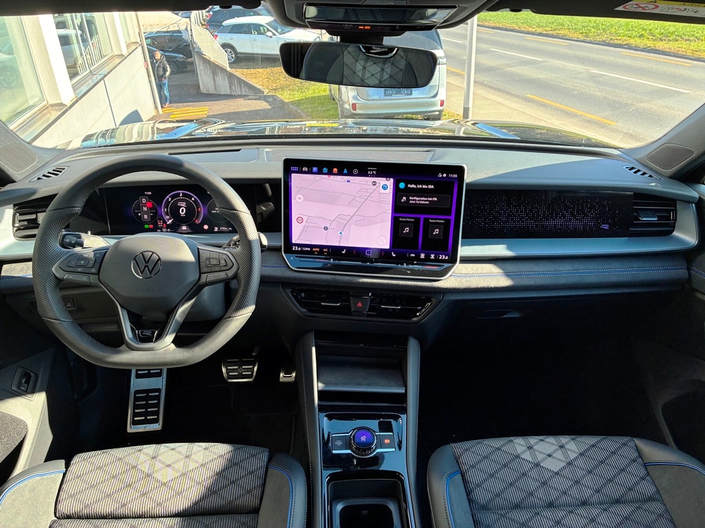 VW Tayron 2.0 TSI R-Line DSG 4Motion-image-10