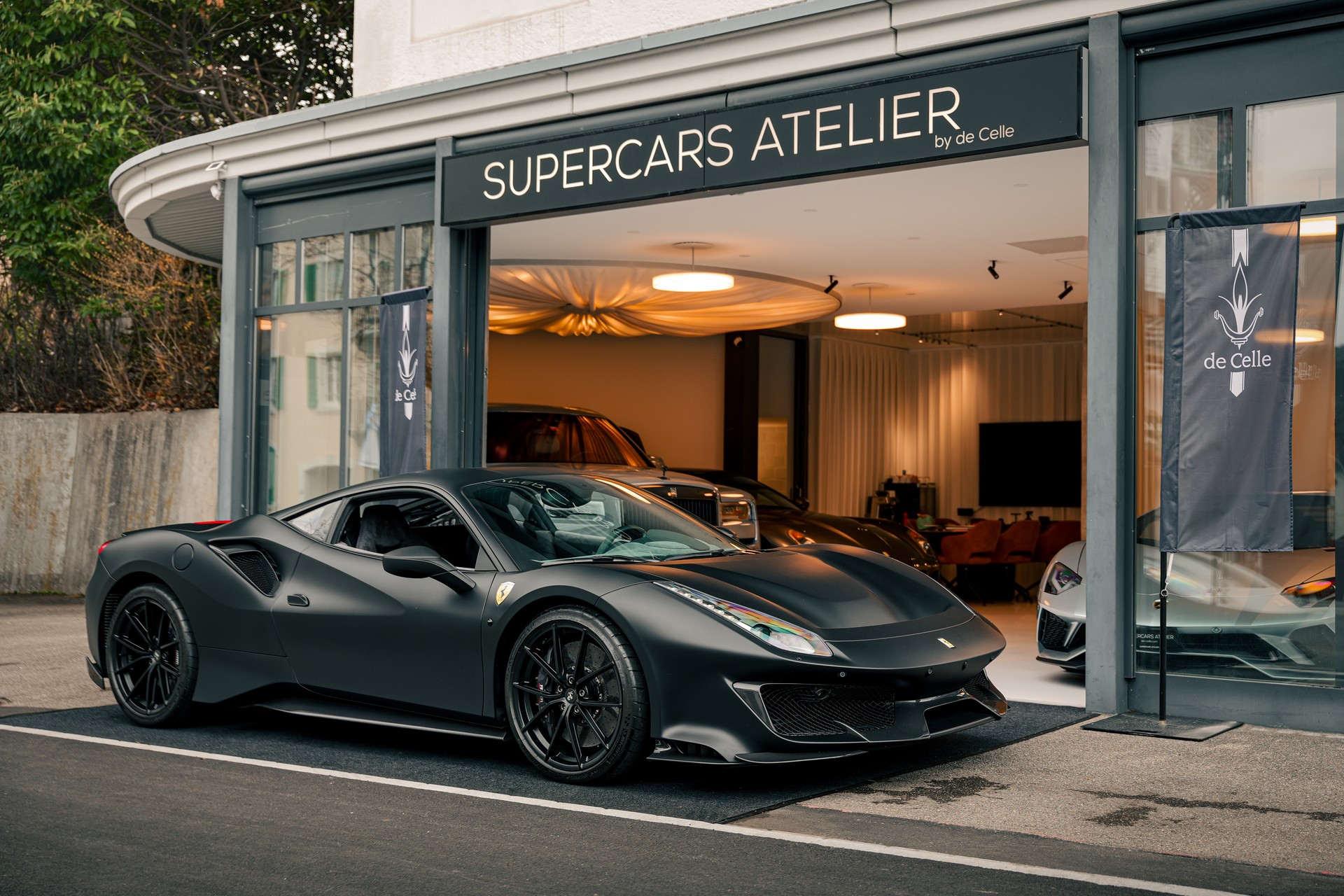 FERRARI 488 Pista 3.9 V8-image-5