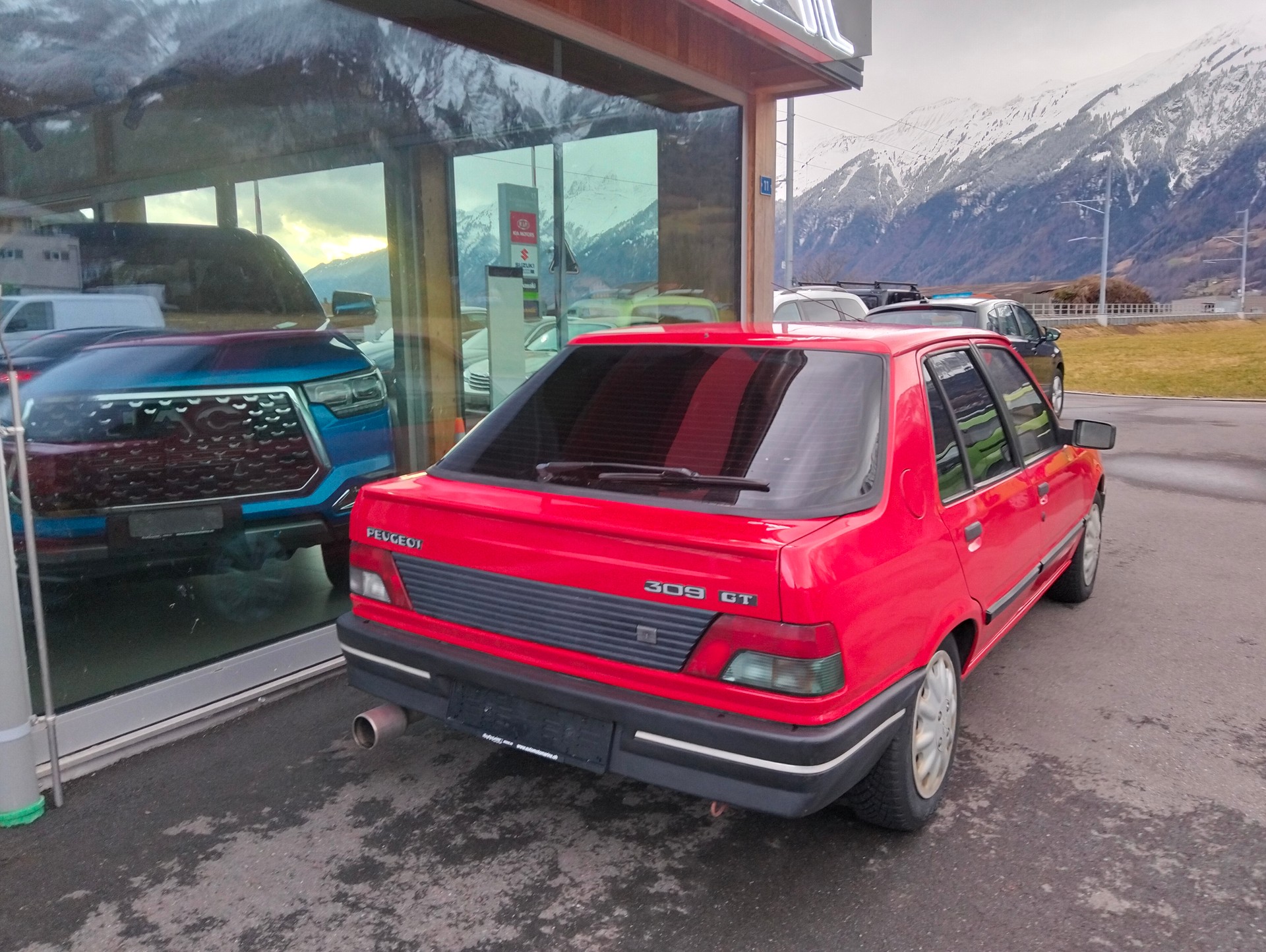 PEUGEOT 309 1.9 GT Injection-image-6