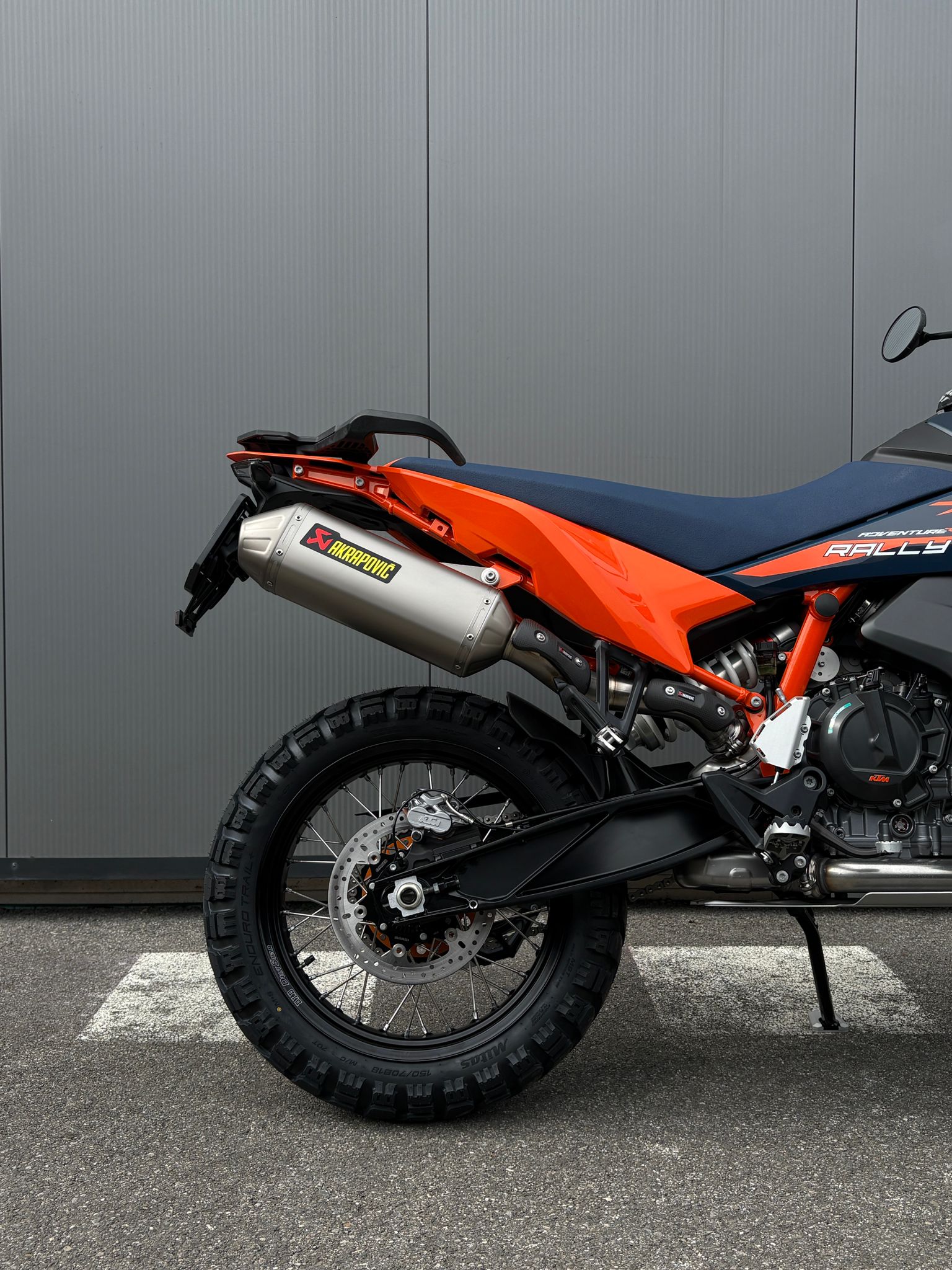 KTM 890 Adventure R Rally 2026-image-3