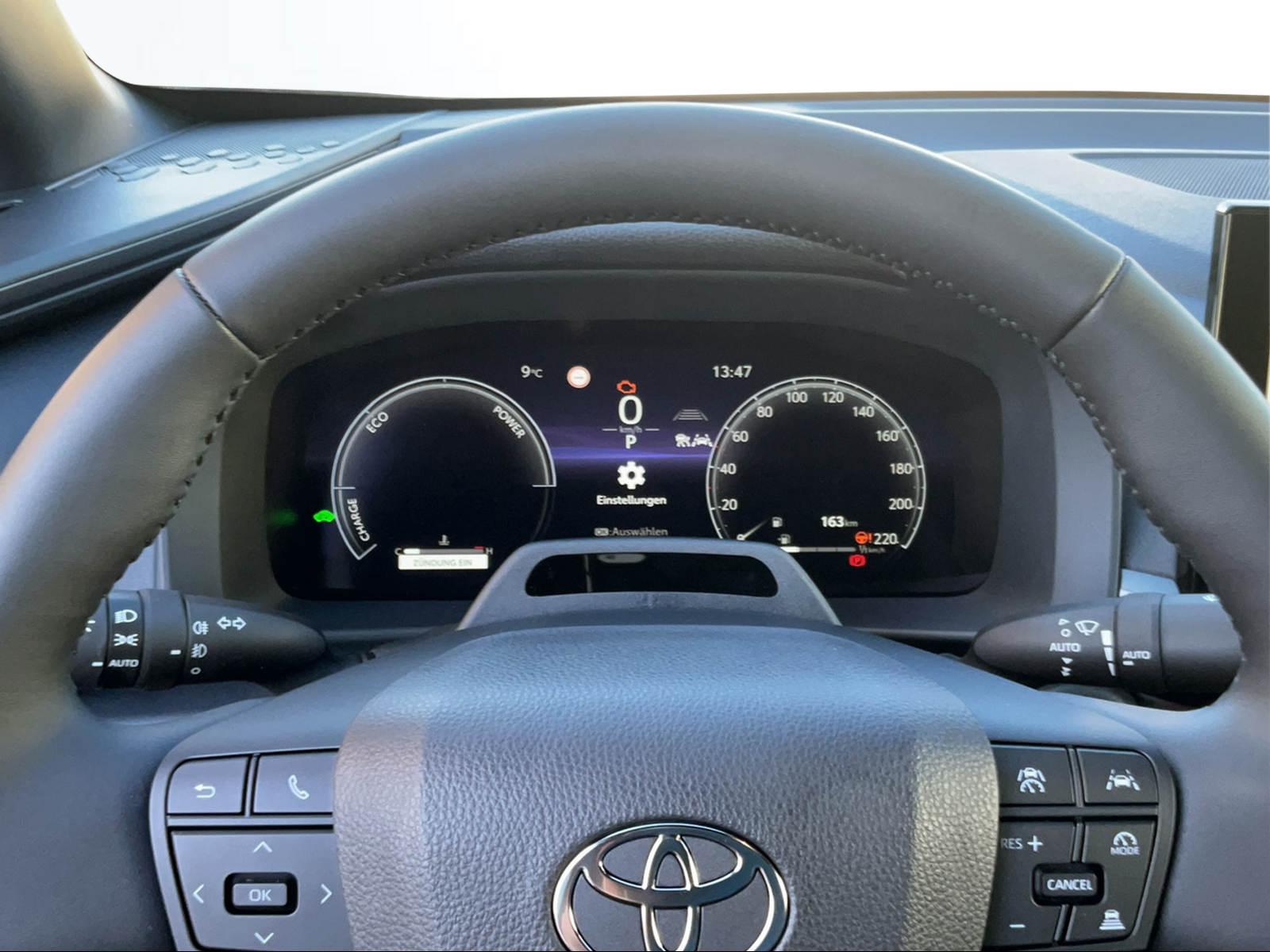 TOYOTA C-HR 2.0 HEV Swiss Edition 4x4-image-2