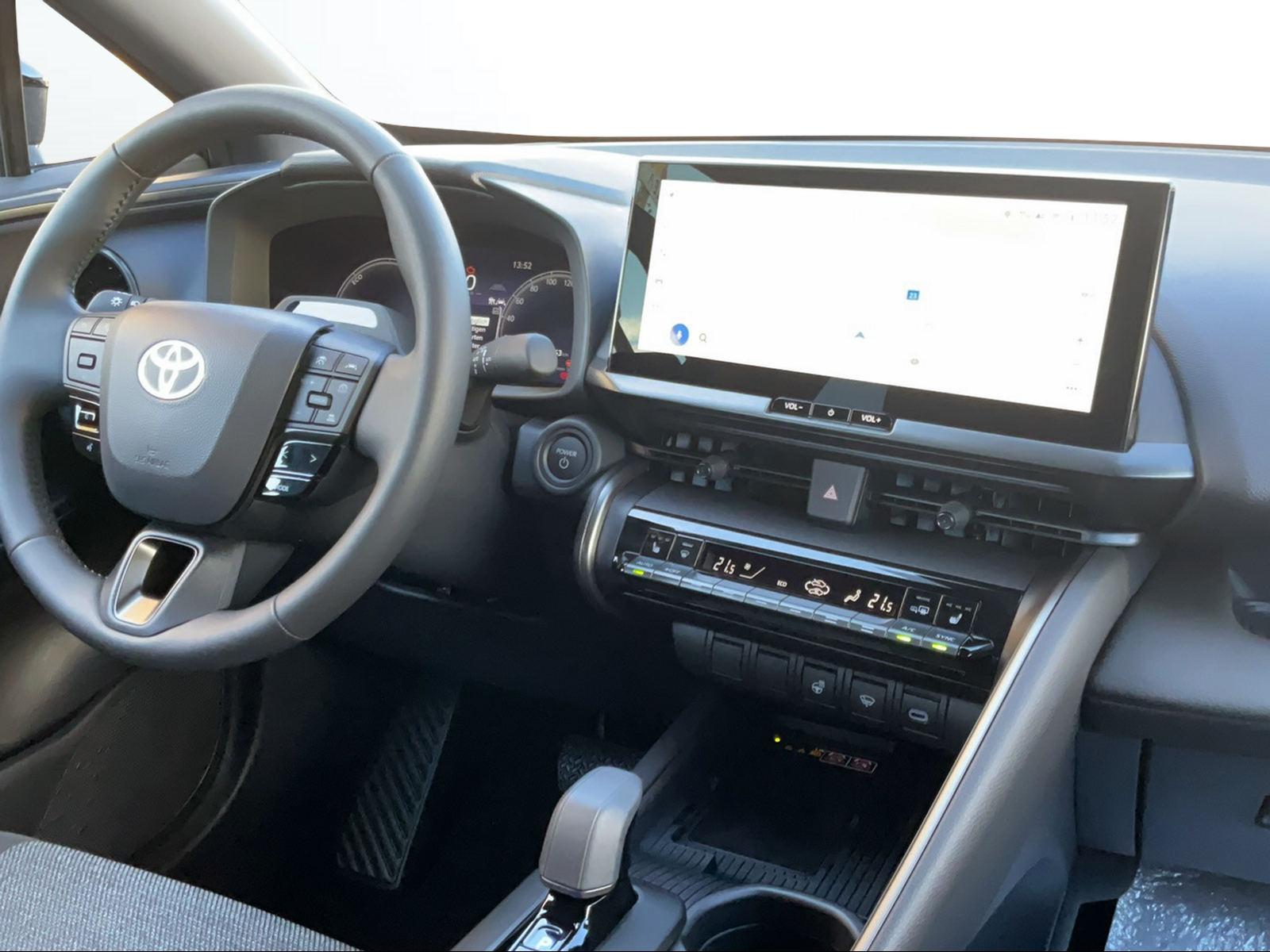 TOYOTA C-HR 2.0 HEV Swiss Edition 4x4-image-7