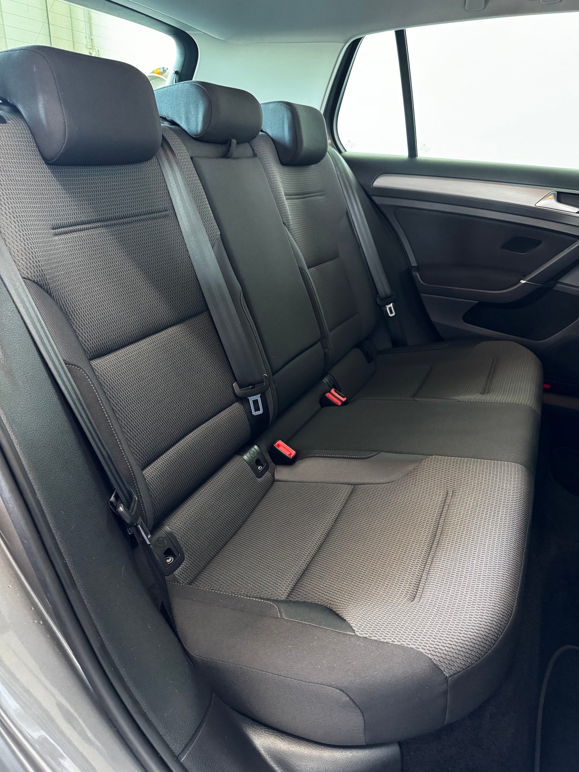 VW Golf 1.0 TSI BlueMotion Comfortline DSG-image-20