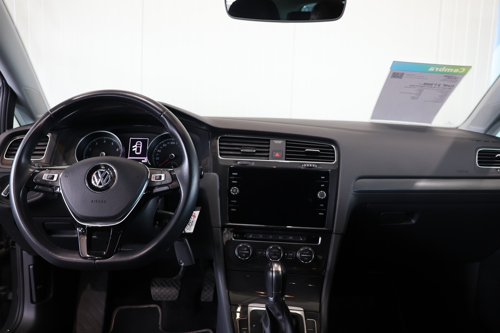 VW Golf 1.5 TSI EVO Highline R-Line DSG-image-11