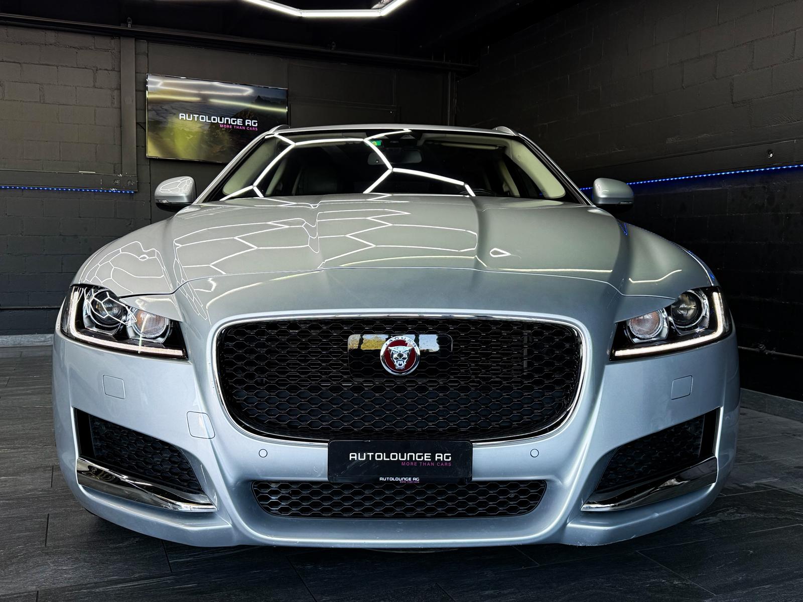 JAGUAR XF Sportbrake 20d Prestige AWD Automatic-showroom-element-2