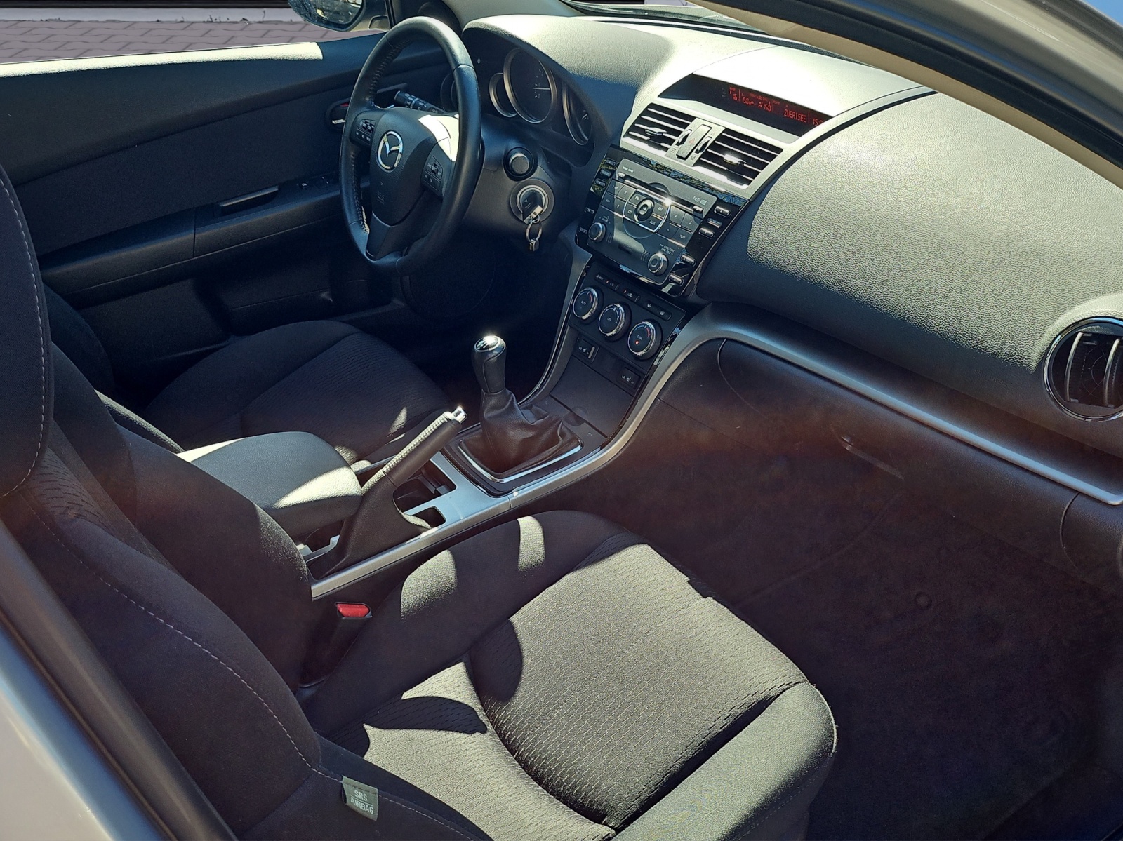 MAZDA 6 2.0 16V DISI Exclusive-image-11