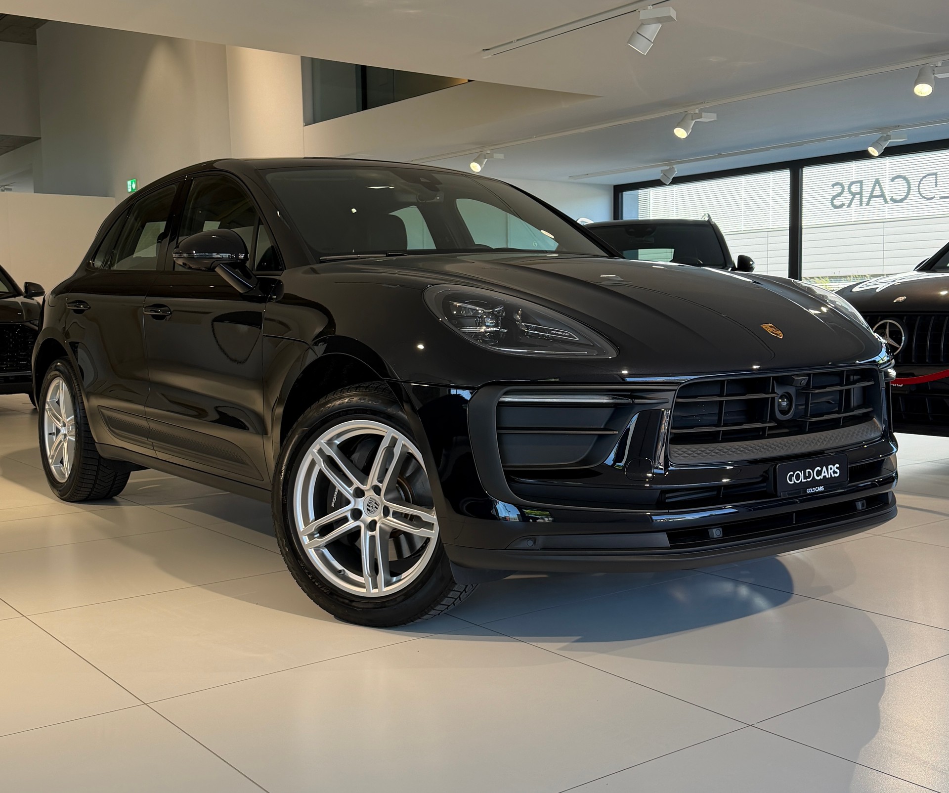 PORSCHE Macan PDK