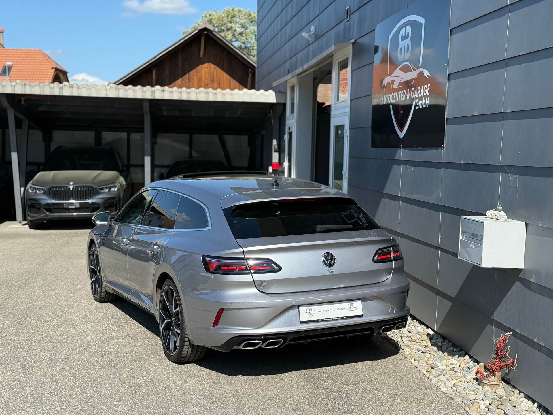 VW Arteon SB 2.0 TSI R 4Motion DSG-image-5