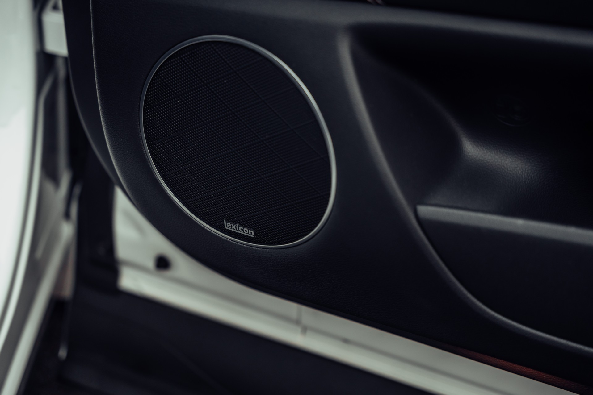 GENESIS GV80 2.5 TGDI Luxus AT8 AWD-image-16