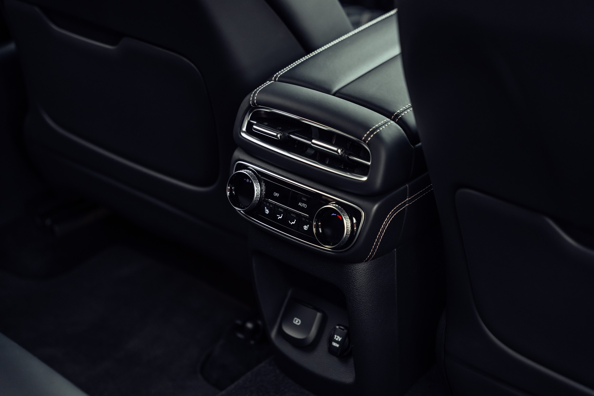 GENESIS GV80 2.5 TGDI Luxus AT8 AWD-image-15