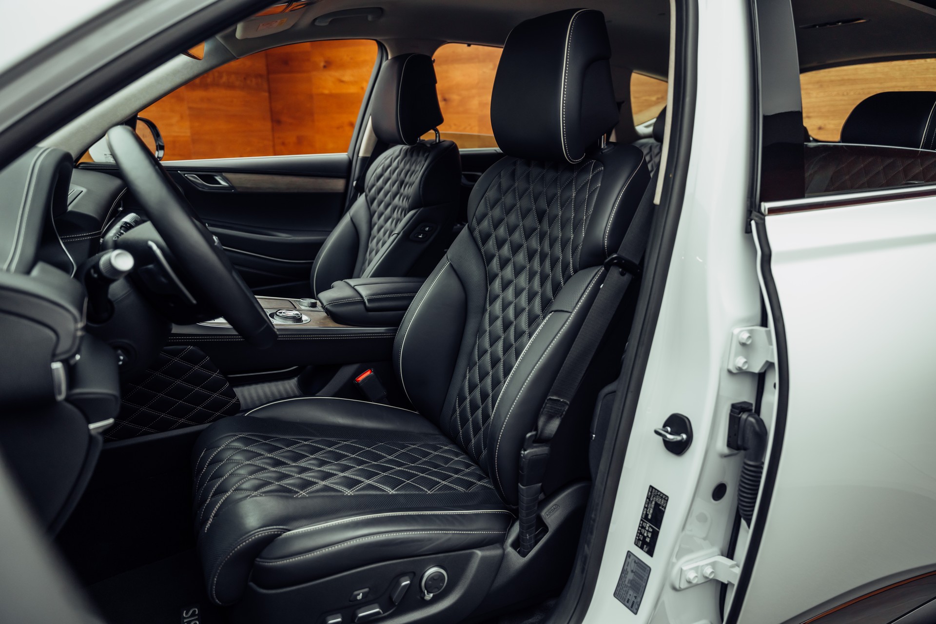 GENESIS GV80 2.5 TGDI Luxus AT8 AWD-image-7
