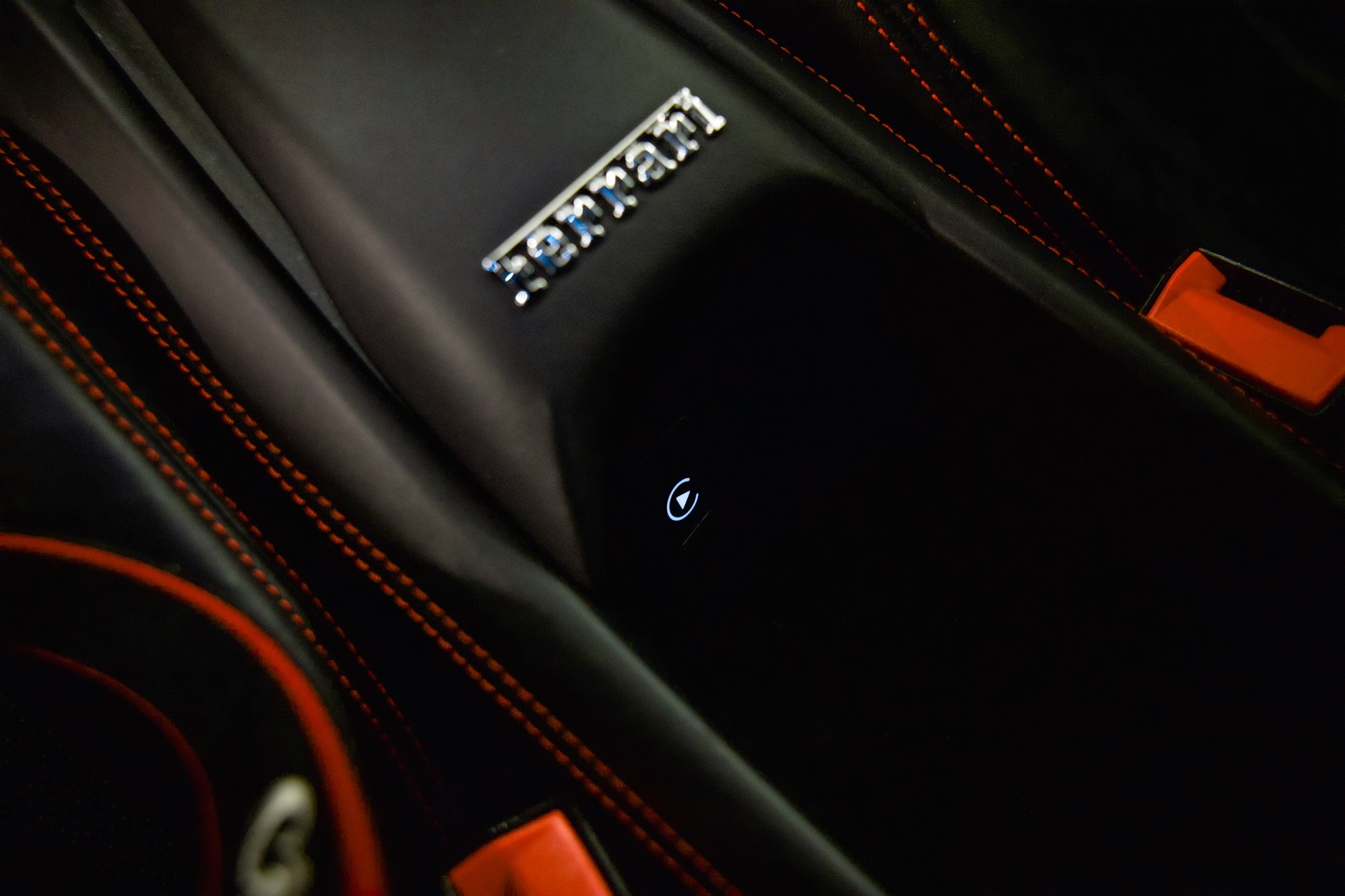 FERRARI F8 Tributo *Novitec*-image-33