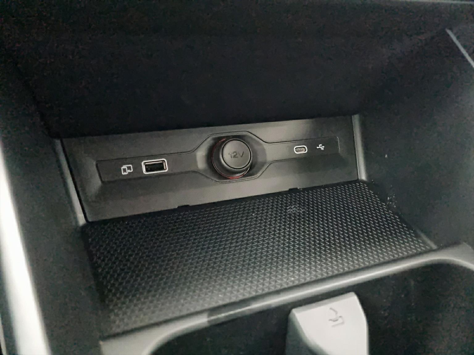 MG MG3 1.5 Hybrid Luxury Aut.-image-11