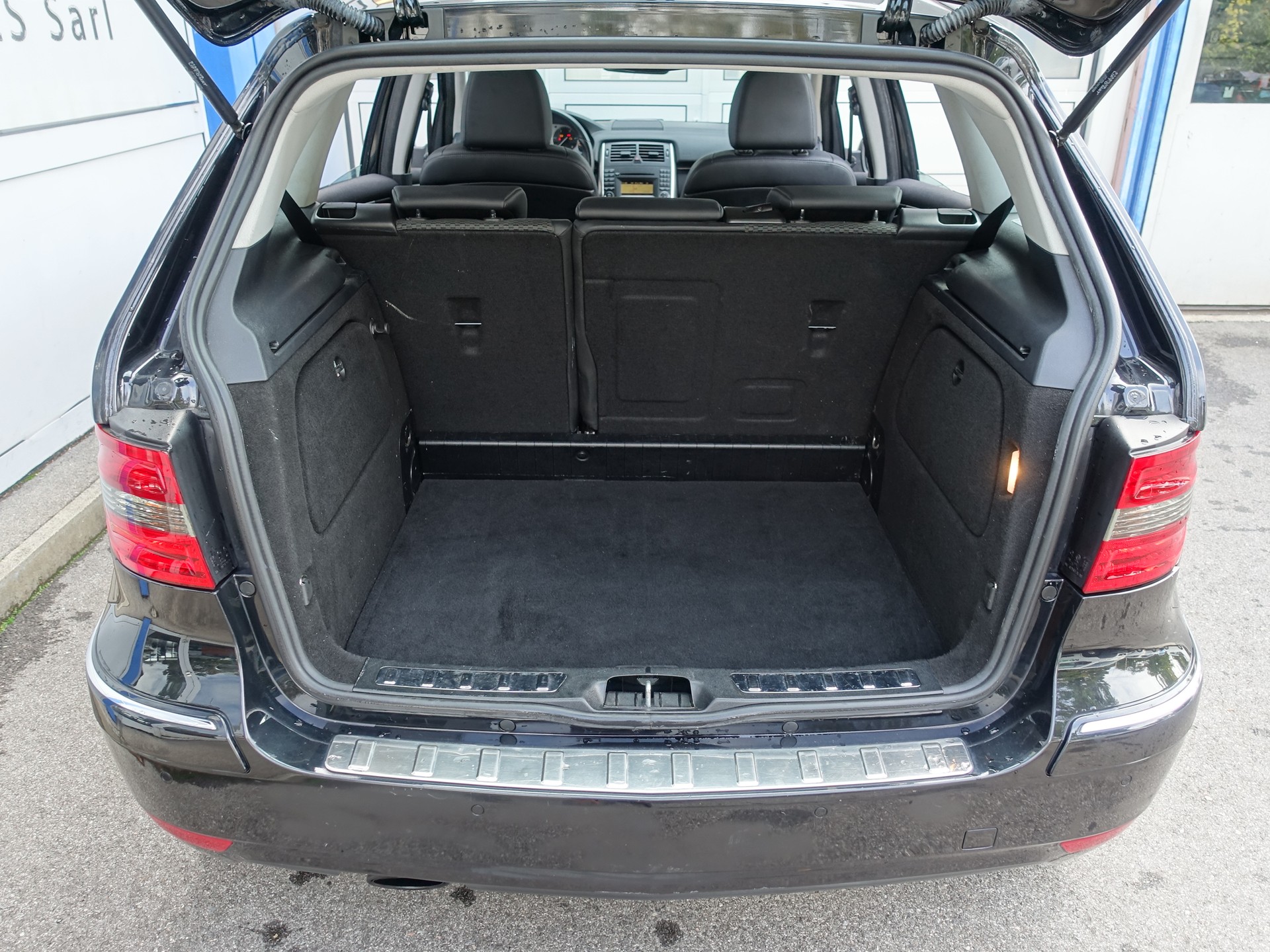 MERCEDES-BENZ B 180 CDI My Star Autotronic-image-14