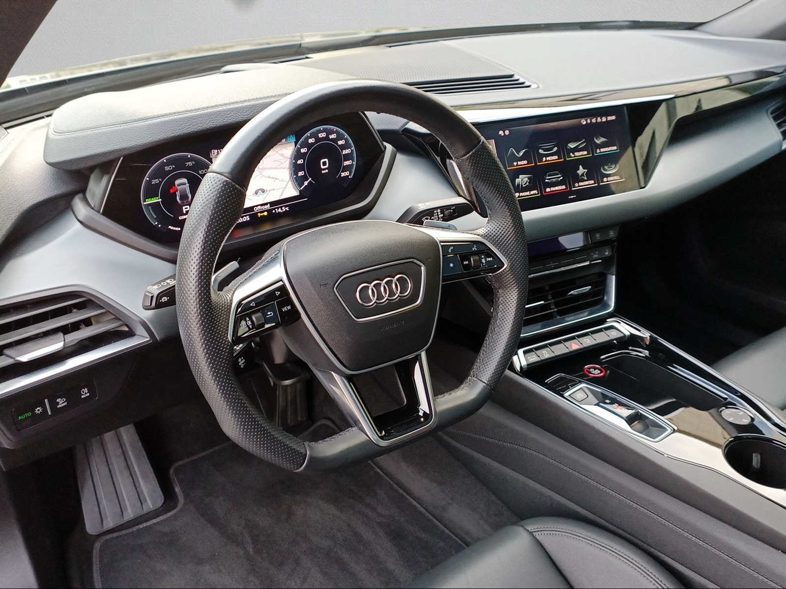 AUDI e-tron GT quattro-image-10