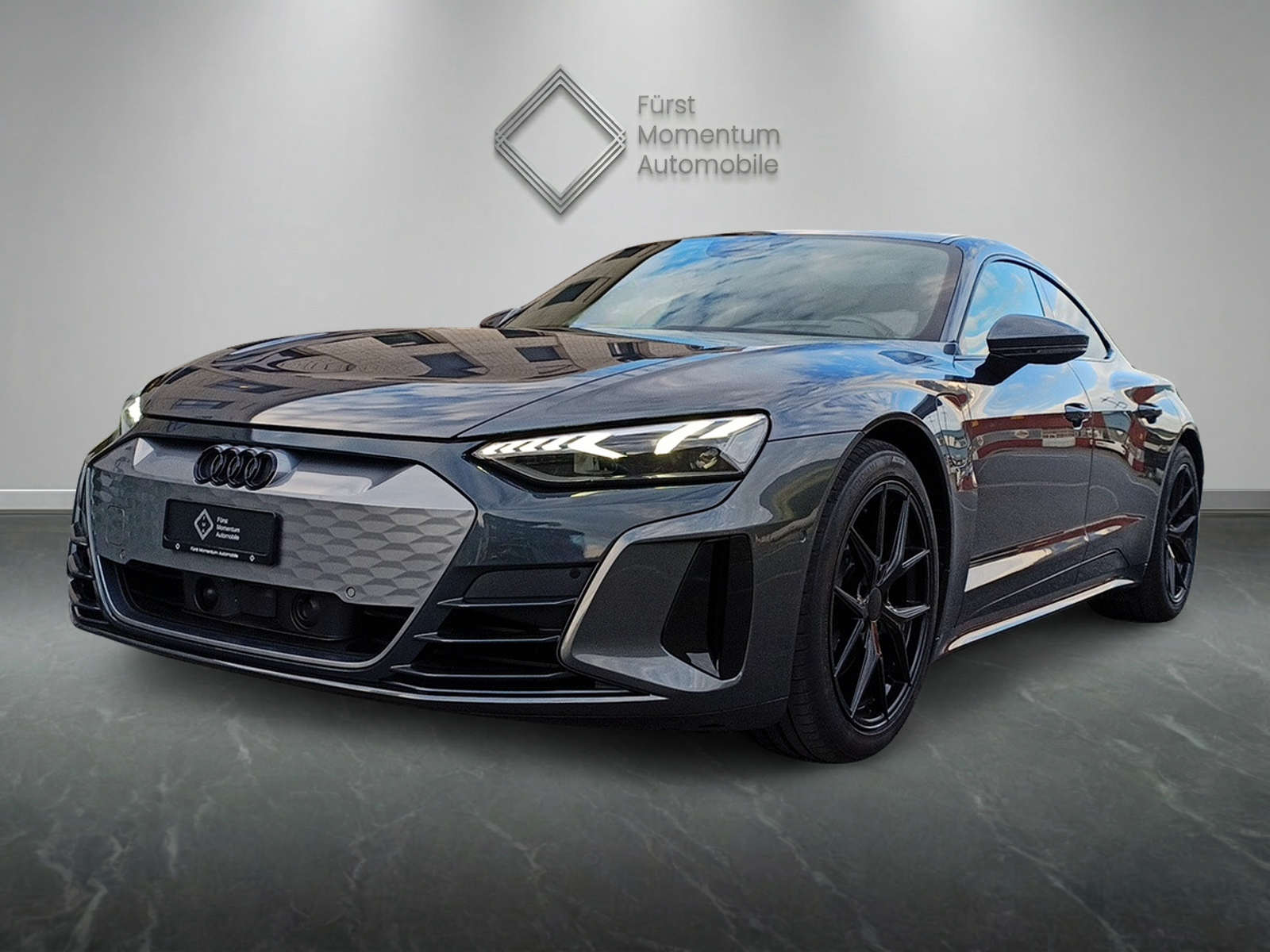 AUDI e-tron GT quattro