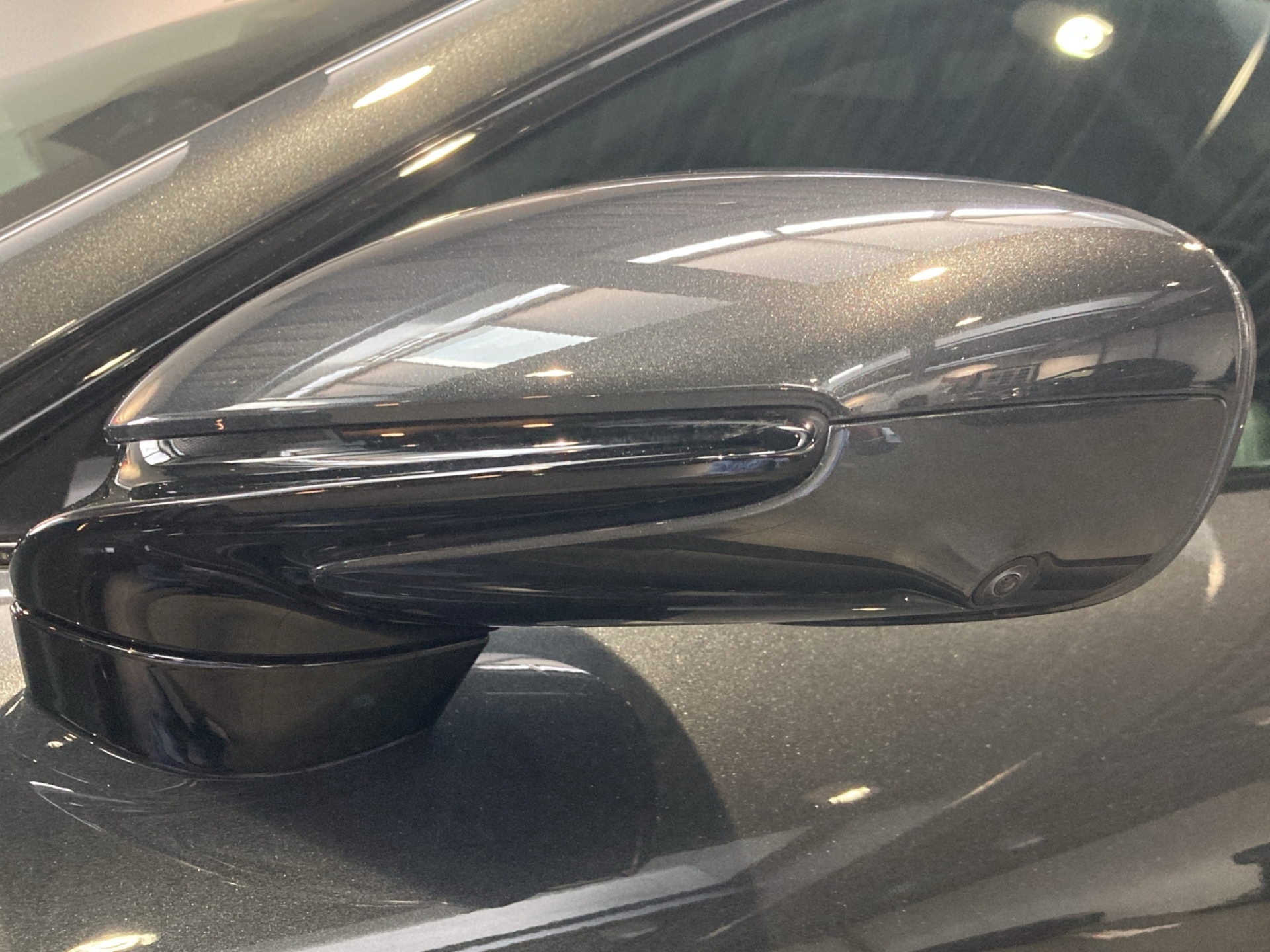 PORSCHE Taycan Turbo S Sport Turismo-image-18