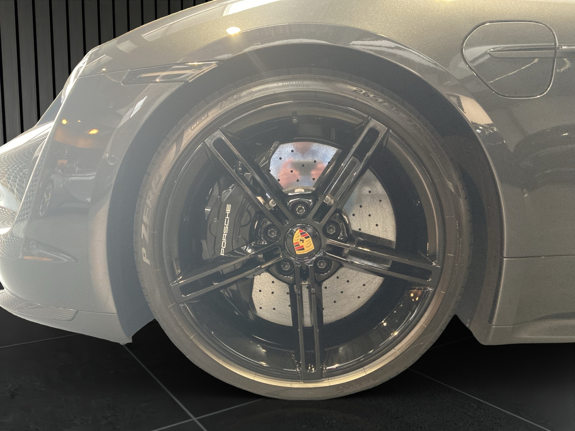 PORSCHE Taycan Turbo S Sport Turismo-image-7